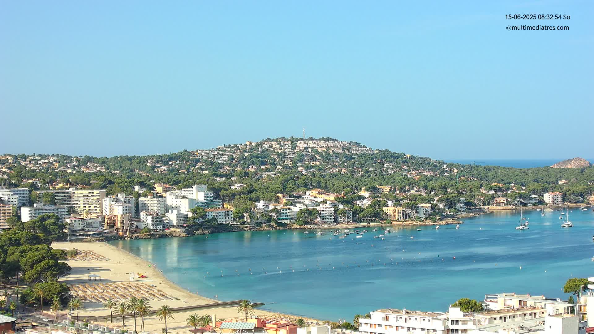 Mallorca, Santa Ponsa Beach Live Cam - Balearic Islands, Spain