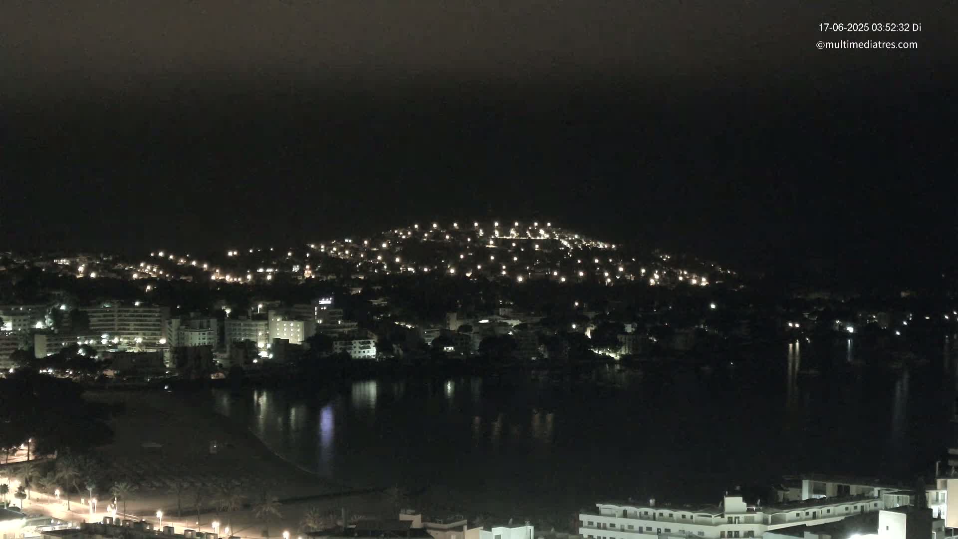 Mallorca, Santa Ponsa Beach Live Cam - Balearic Islands, Spain