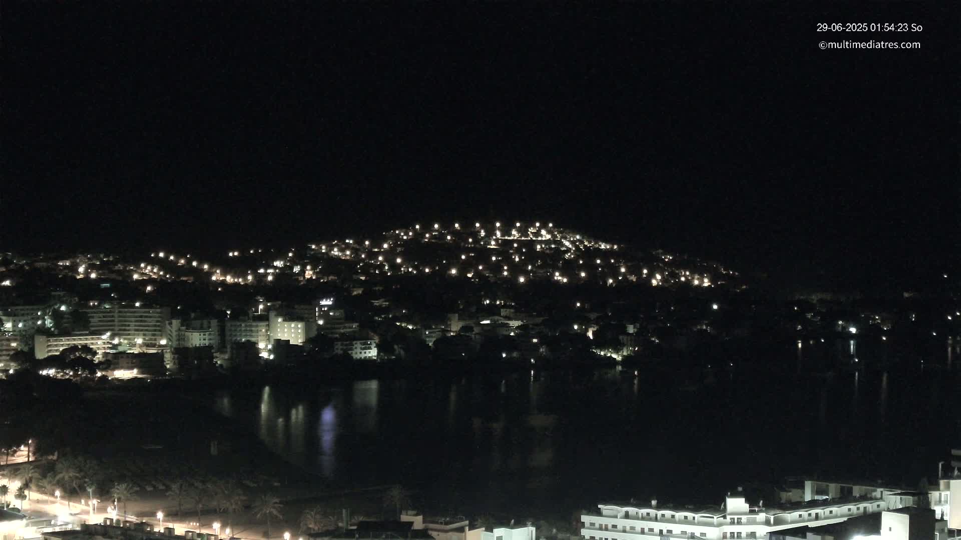 Mallorca, Santa Ponsa Beach Live Cam - Balearic Islands, Spain