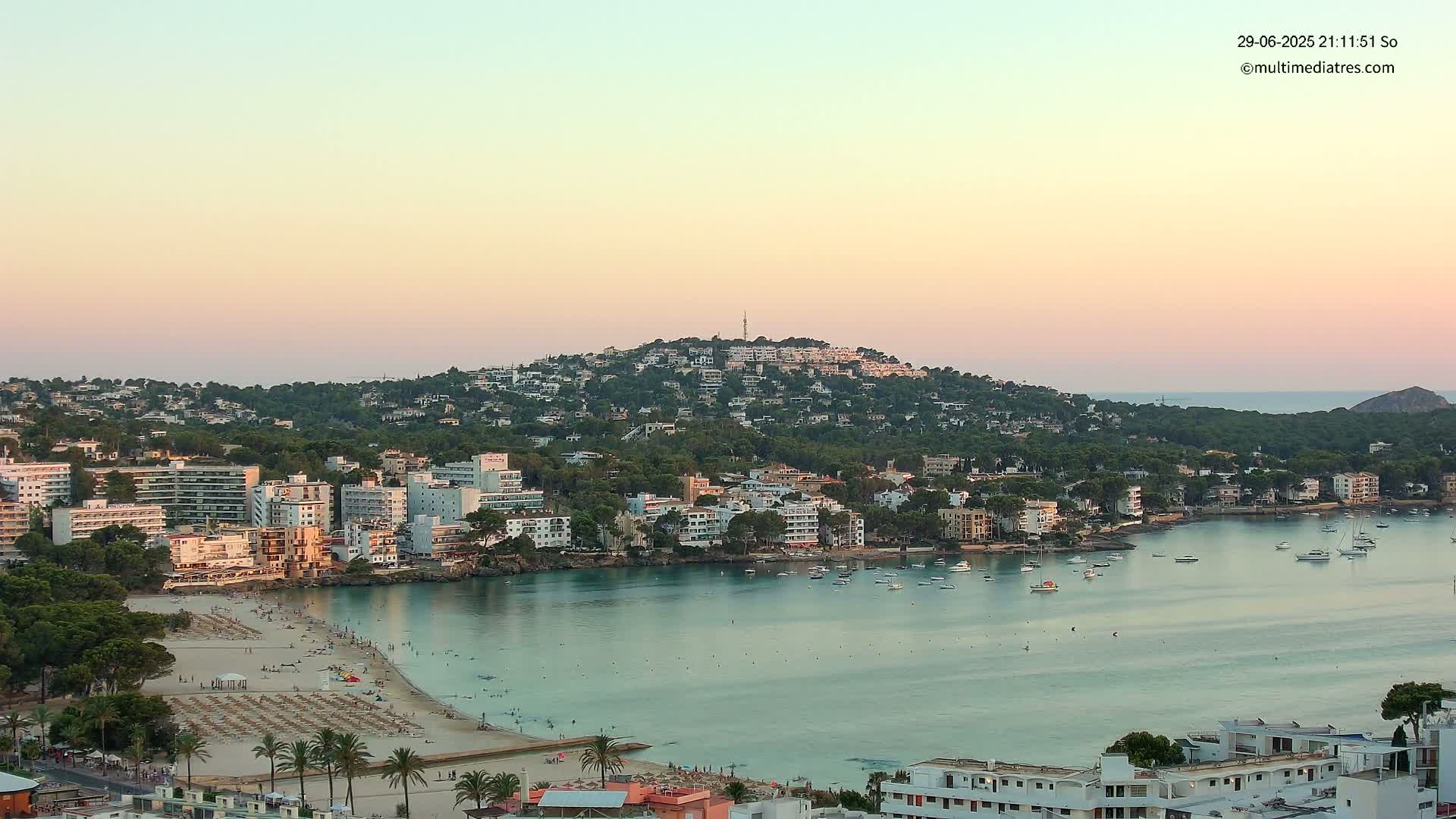 Mallorca, Santa Ponsa Beach Live Cam - Balearic Islands, Spain