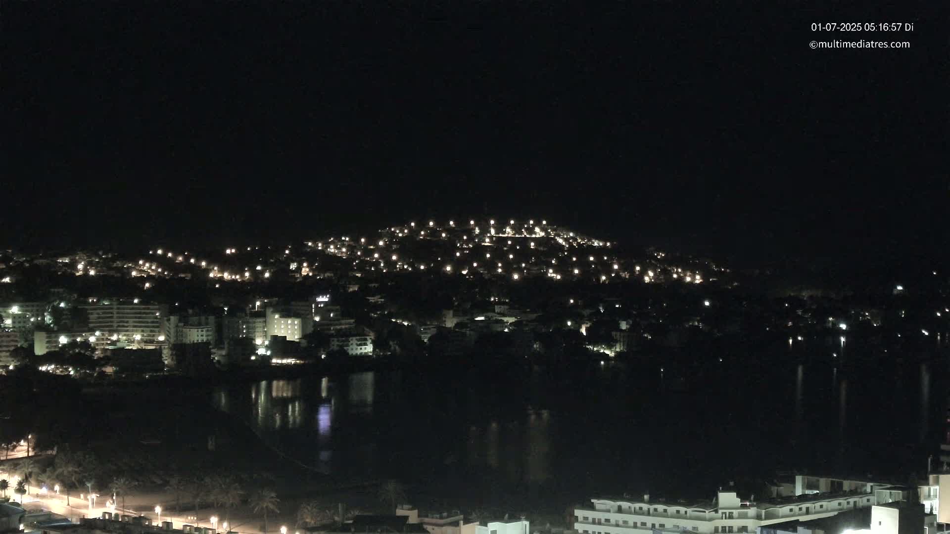 Mallorca, Santa Ponsa Beach Live Cam - Balearic Islands, Spain