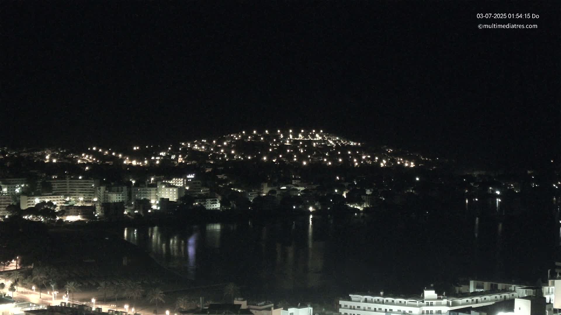 Mallorca, Santa Ponsa Beach Live Cam - Balearic Islands, Spain
