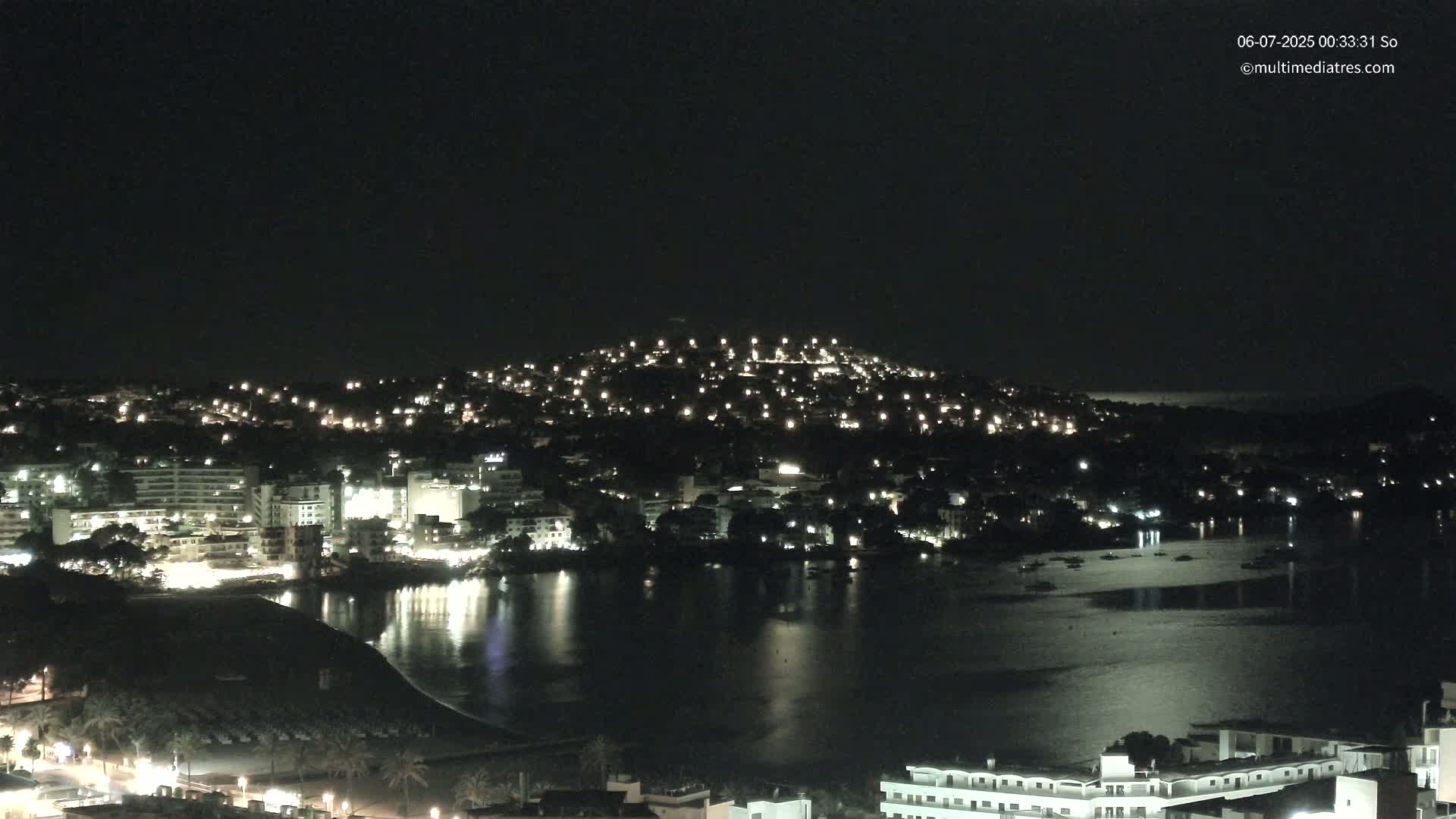 Mallorca, Santa Ponsa Beach Live Cam - Balearic Islands, Spain