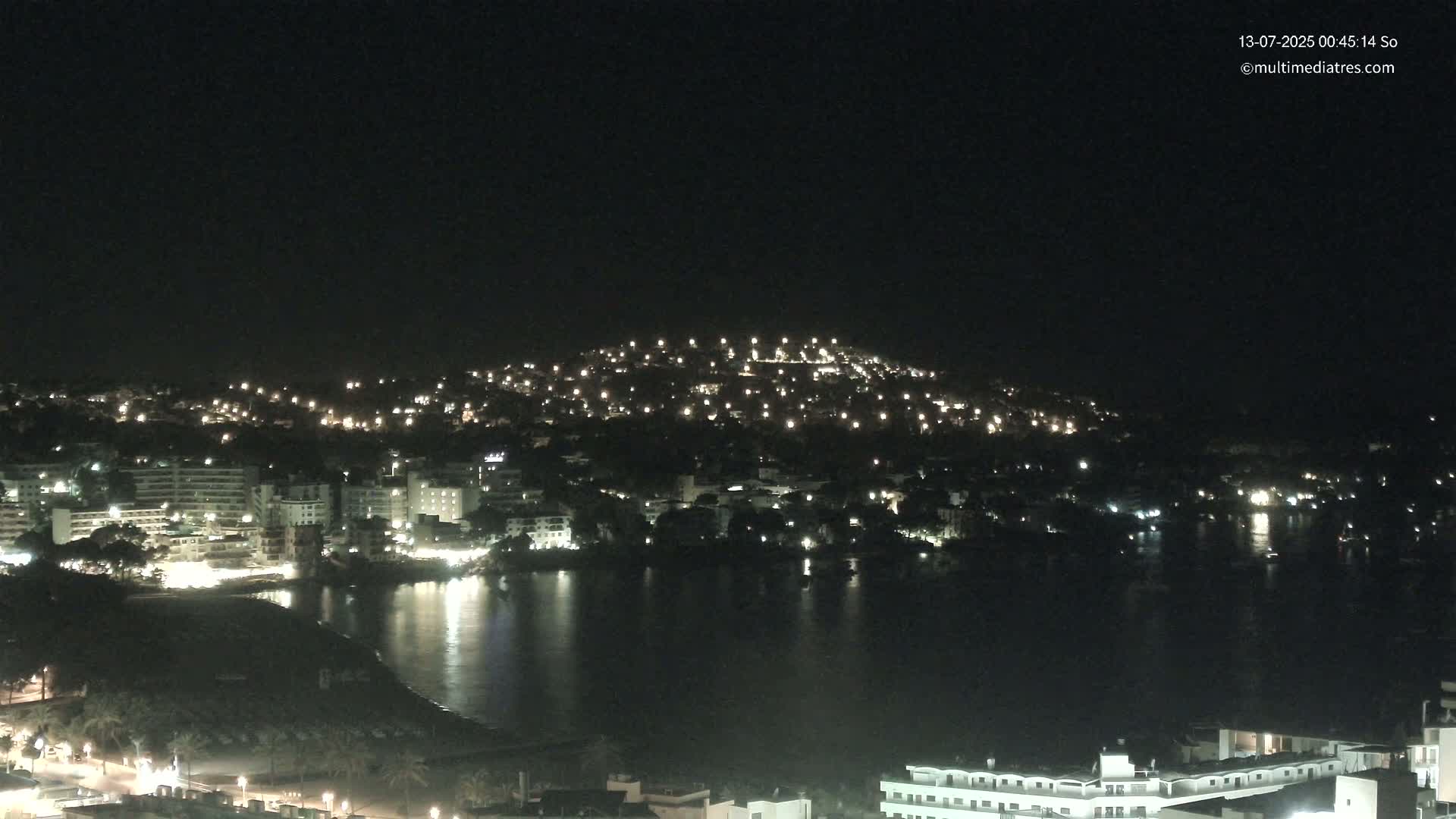Mallorca, Santa Ponsa Beach Live Cam - Balearic Islands, Spain