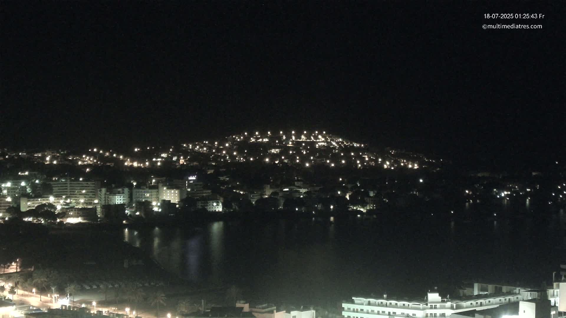 Mallorca, Santa Ponsa Beach Live Cam - Balearic Islands, Spain