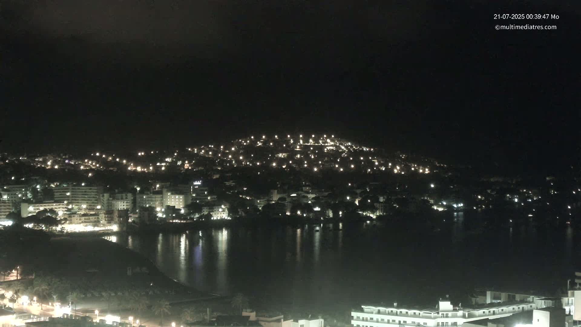 Mallorca, Santa Ponsa Beach Live Cam - Balearic Islands, Spain
