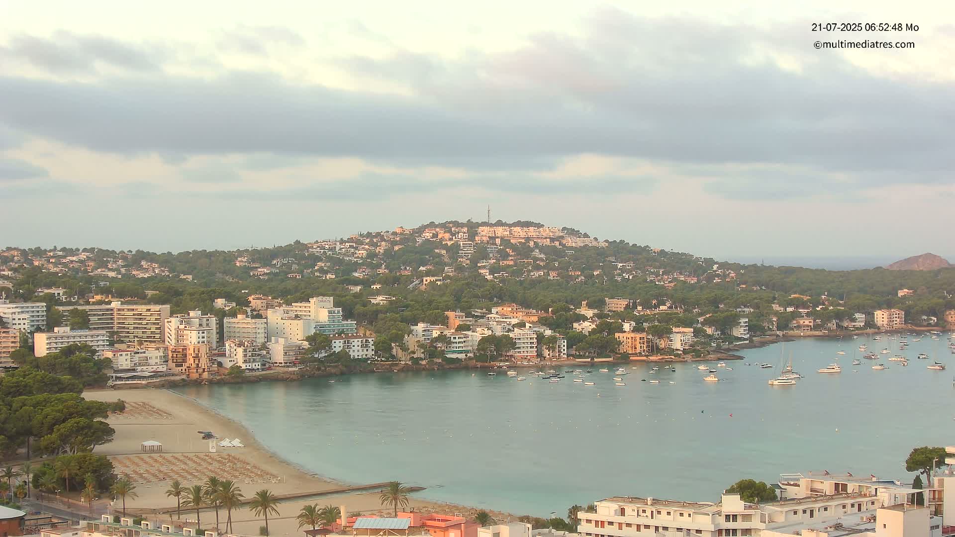 Mallorca, Santa Ponsa Beach Live Cam - Balearic Islands, Spain