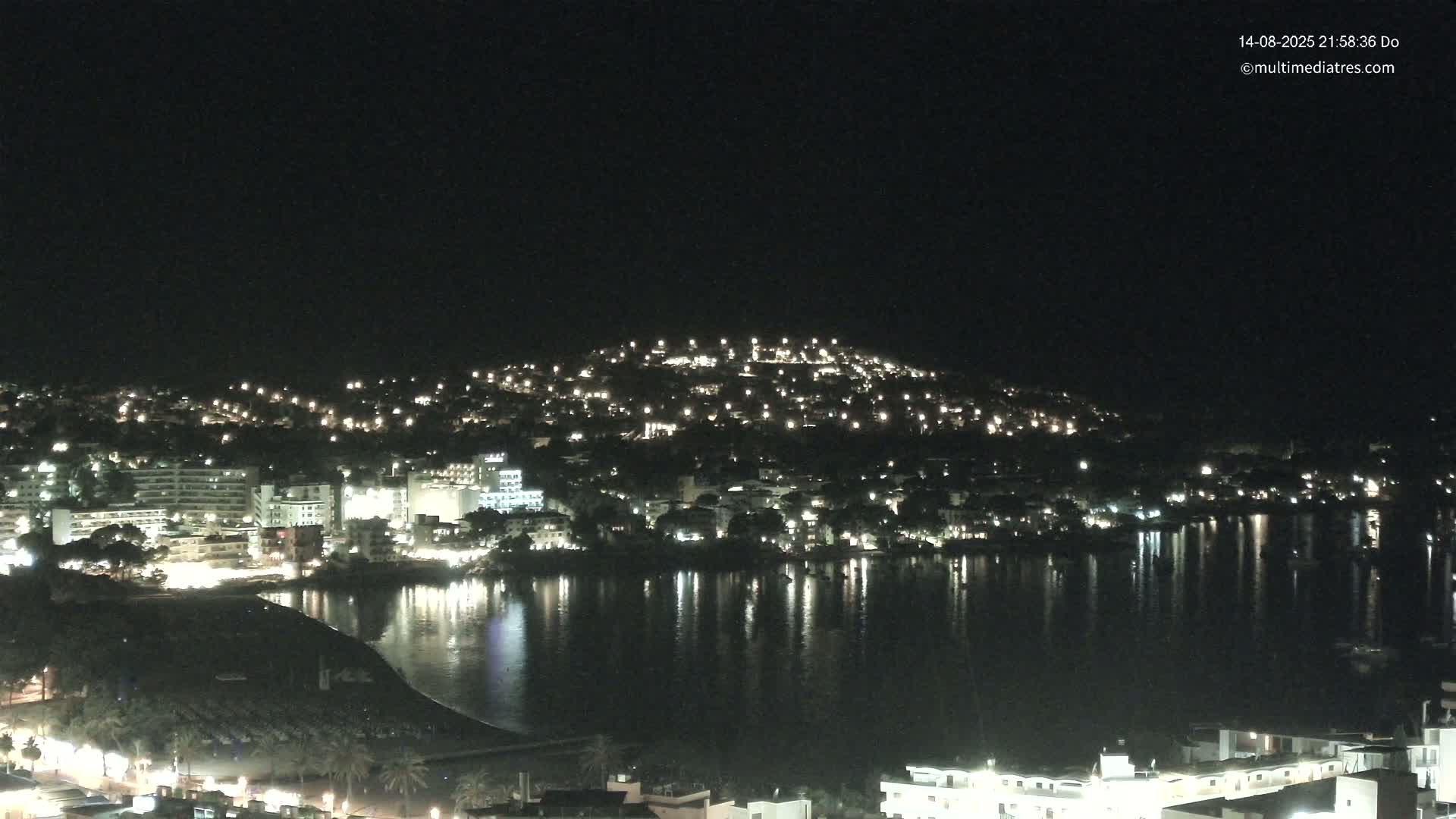 Mallorca, Santa Ponsa Beach Live Cam - Balearic Islands, Spain