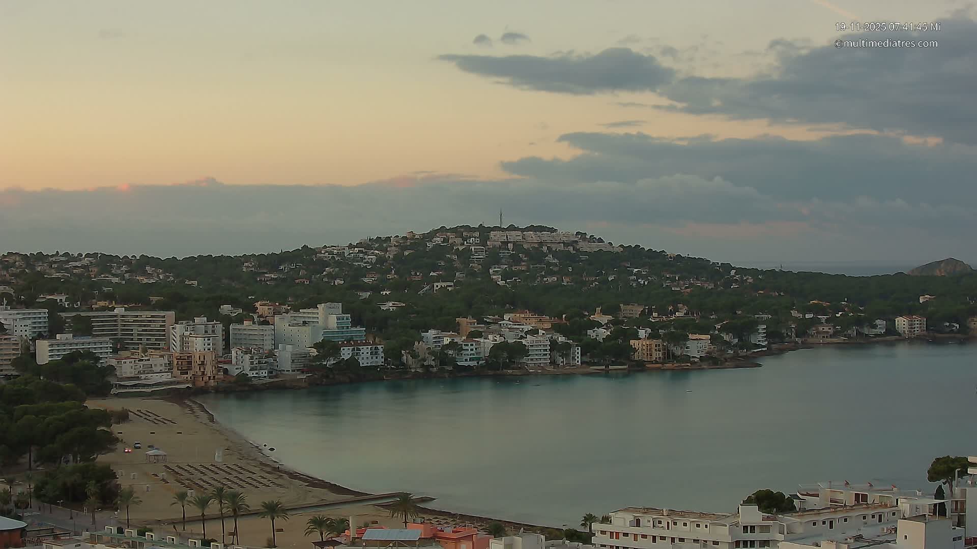 Mallorca, Santa Ponsa Beach Live Cam - Balearic Islands, Spain