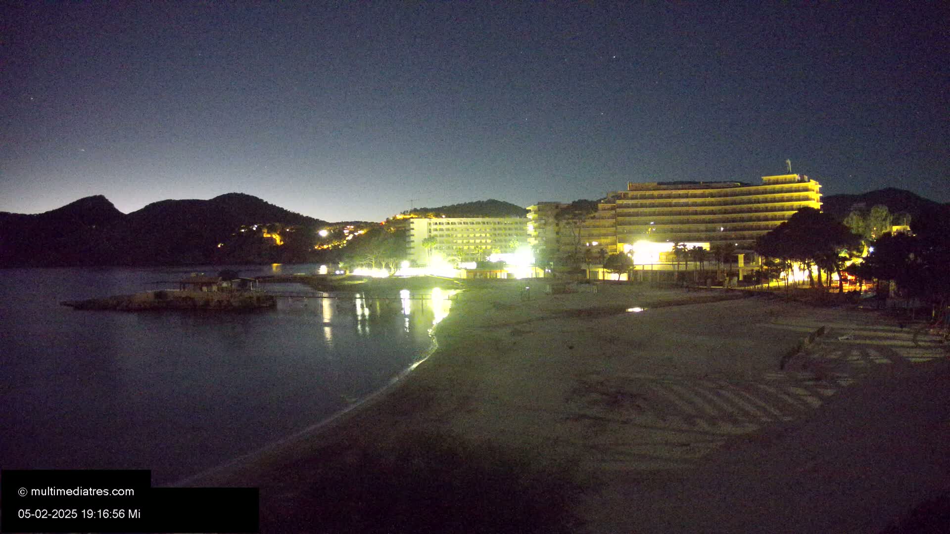 Mallorca, Camp de Mar Beach  Live Cam - Balearic Islands, Spain