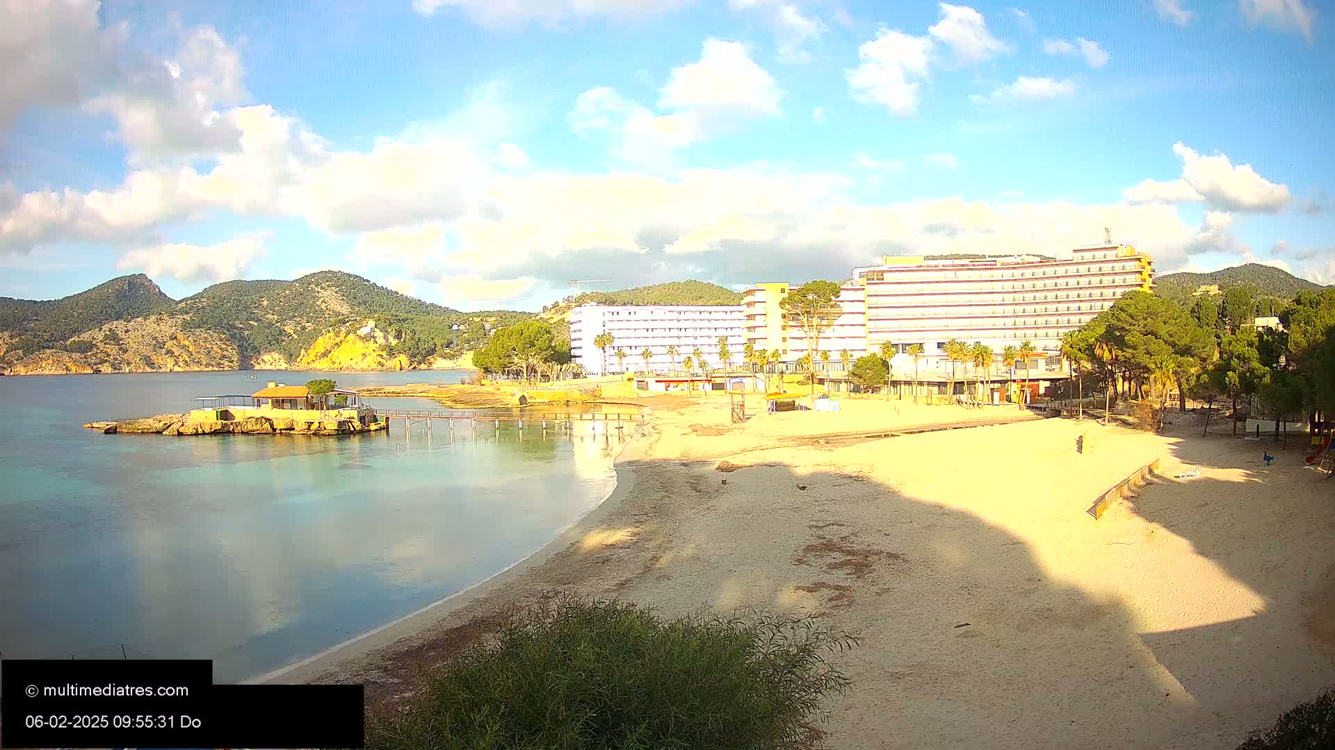 Mallorca, Camp de Mar Beach  Live Cam - Balearic Islands, Spain