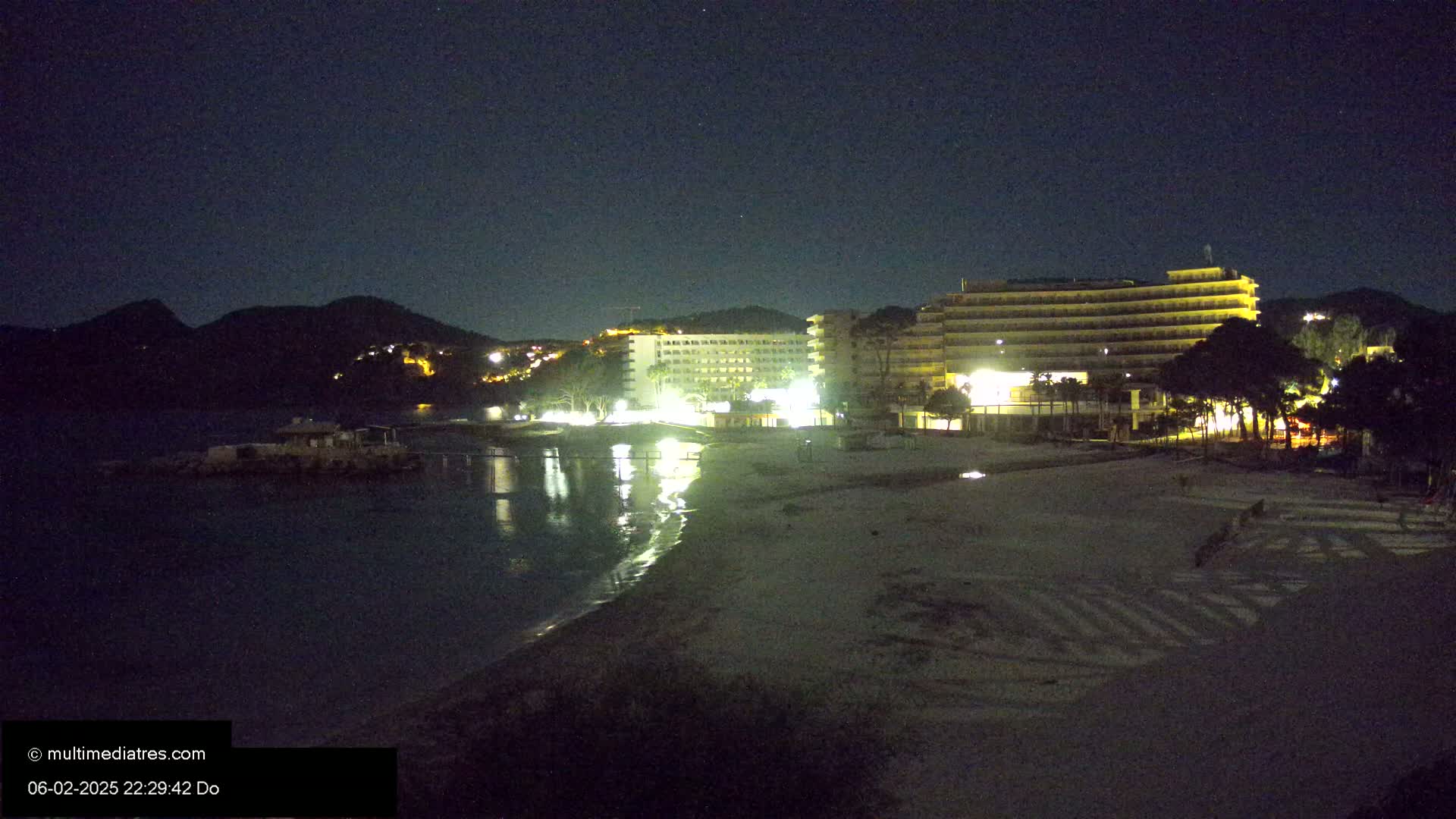 Mallorca, Camp de Mar Beach  Live Cam - Balearic Islands, Spain