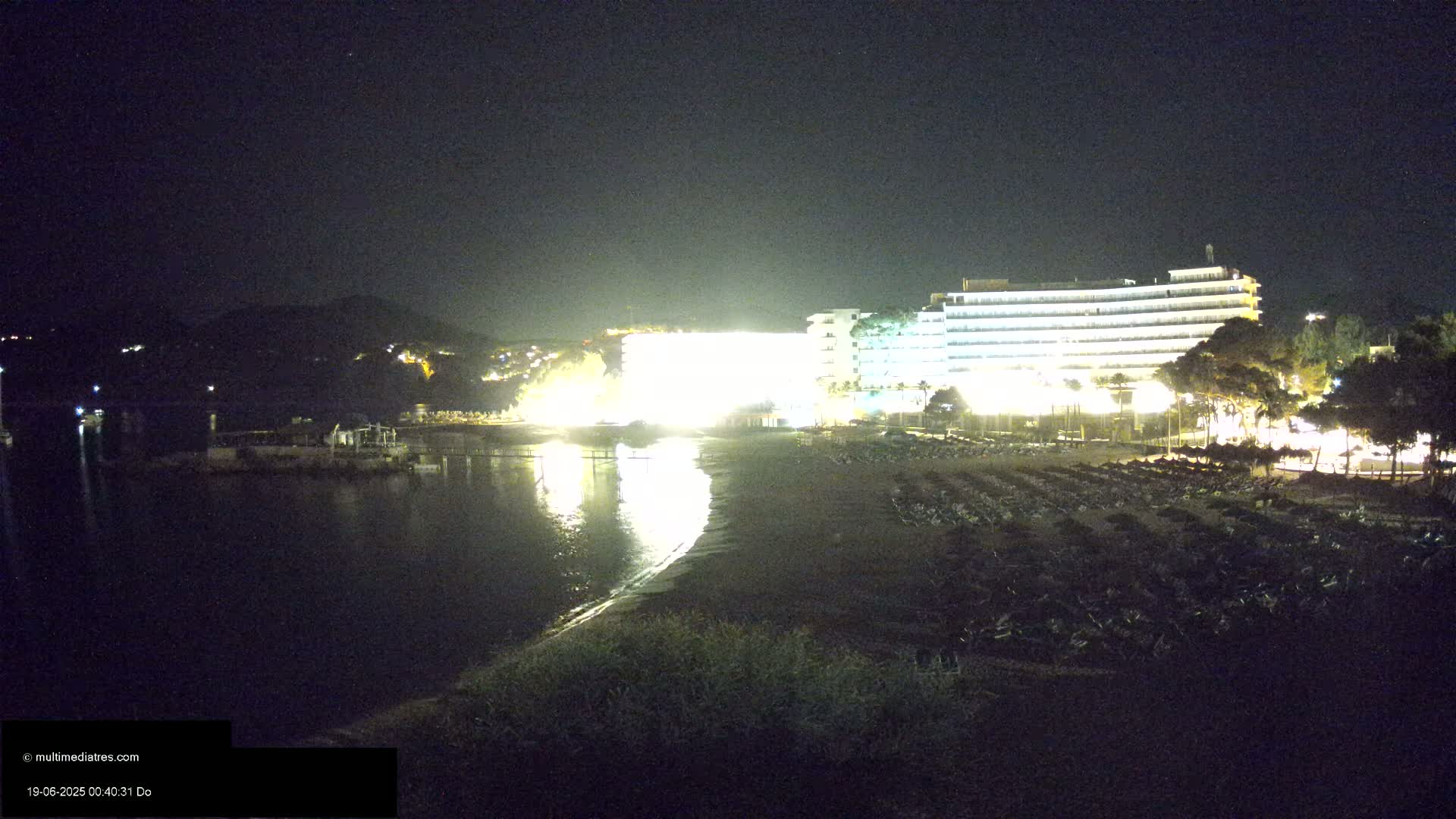 Mallorca, Camp de Mar Beach  Live Cam - Balearic Islands, Spain