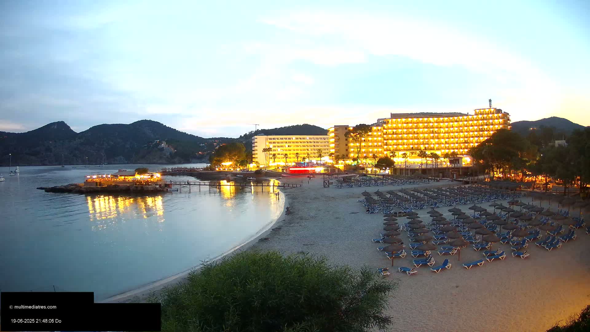 Mallorca, Camp de Mar Beach  Live Cam - Balearic Islands, Spain