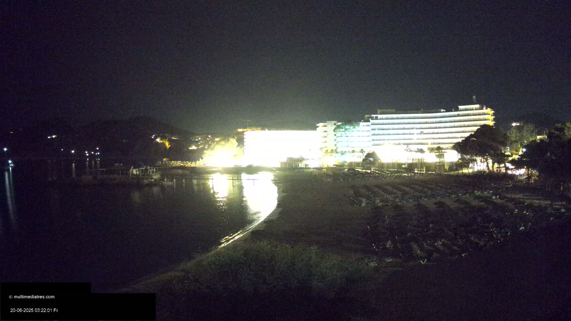 Mallorca, Camp de Mar Beach  Live Cam - Balearic Islands, Spain
