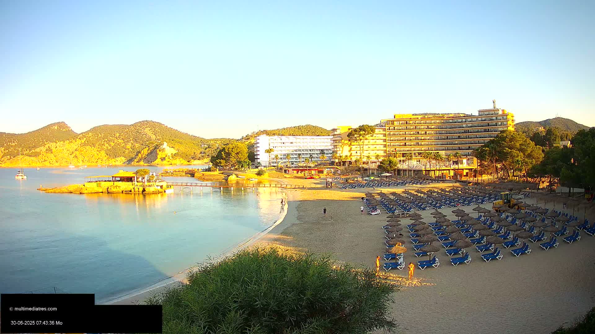Mallorca, Camp de Mar Beach  Live Cam - Balearic Islands, Spain
