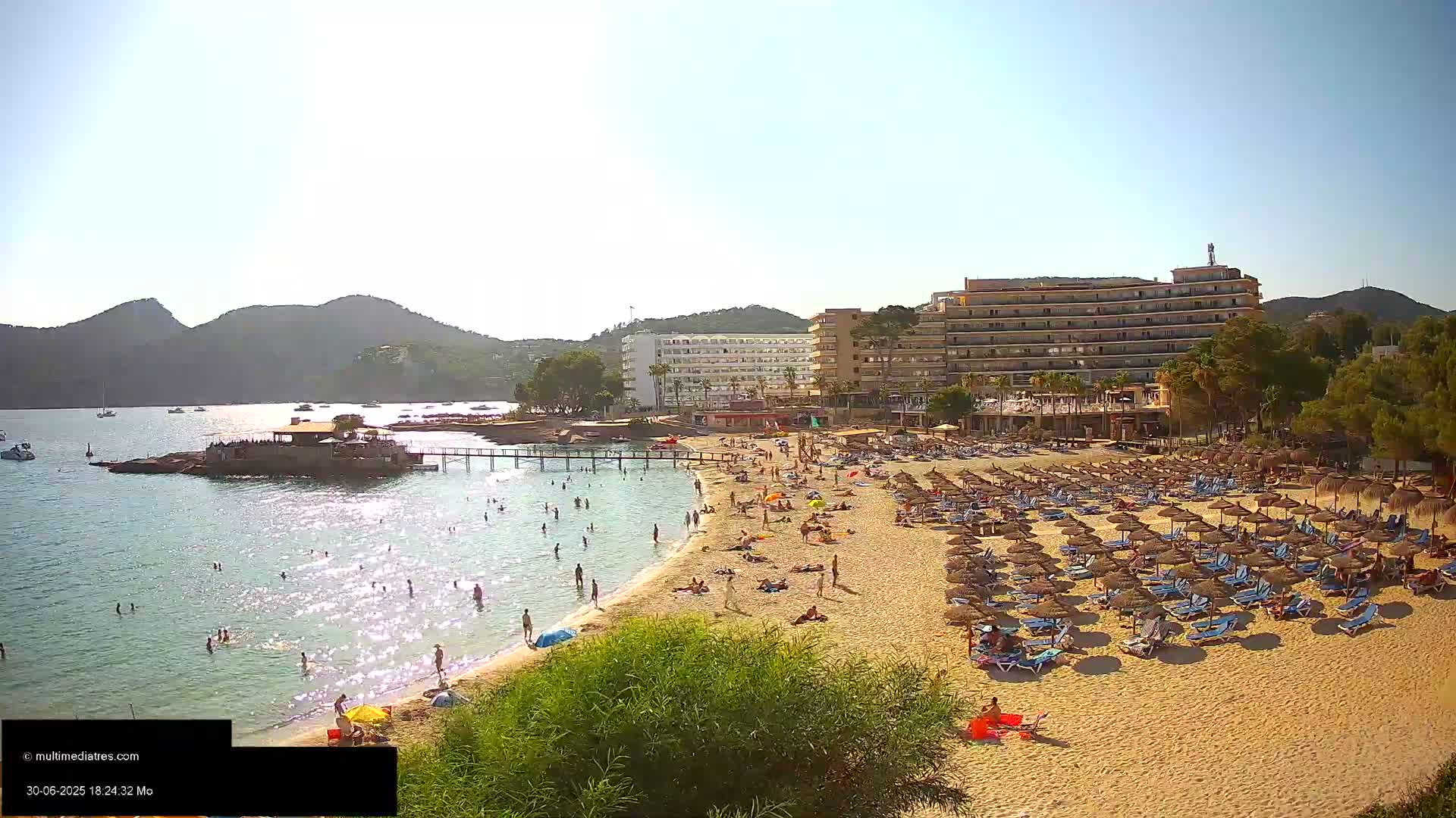 Mallorca, Camp de Mar Beach  Live Cam - Balearic Islands, Spain