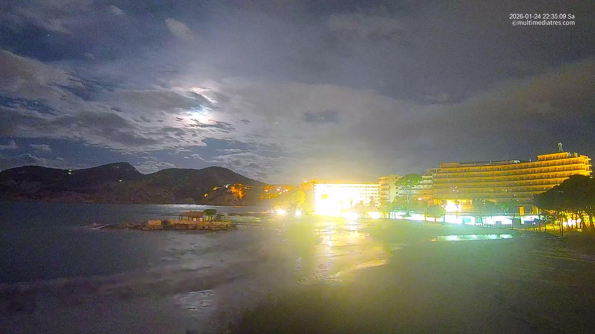 Mallorca, Camp de Mar Beach  Live Cam - Balearic Islands, Spain