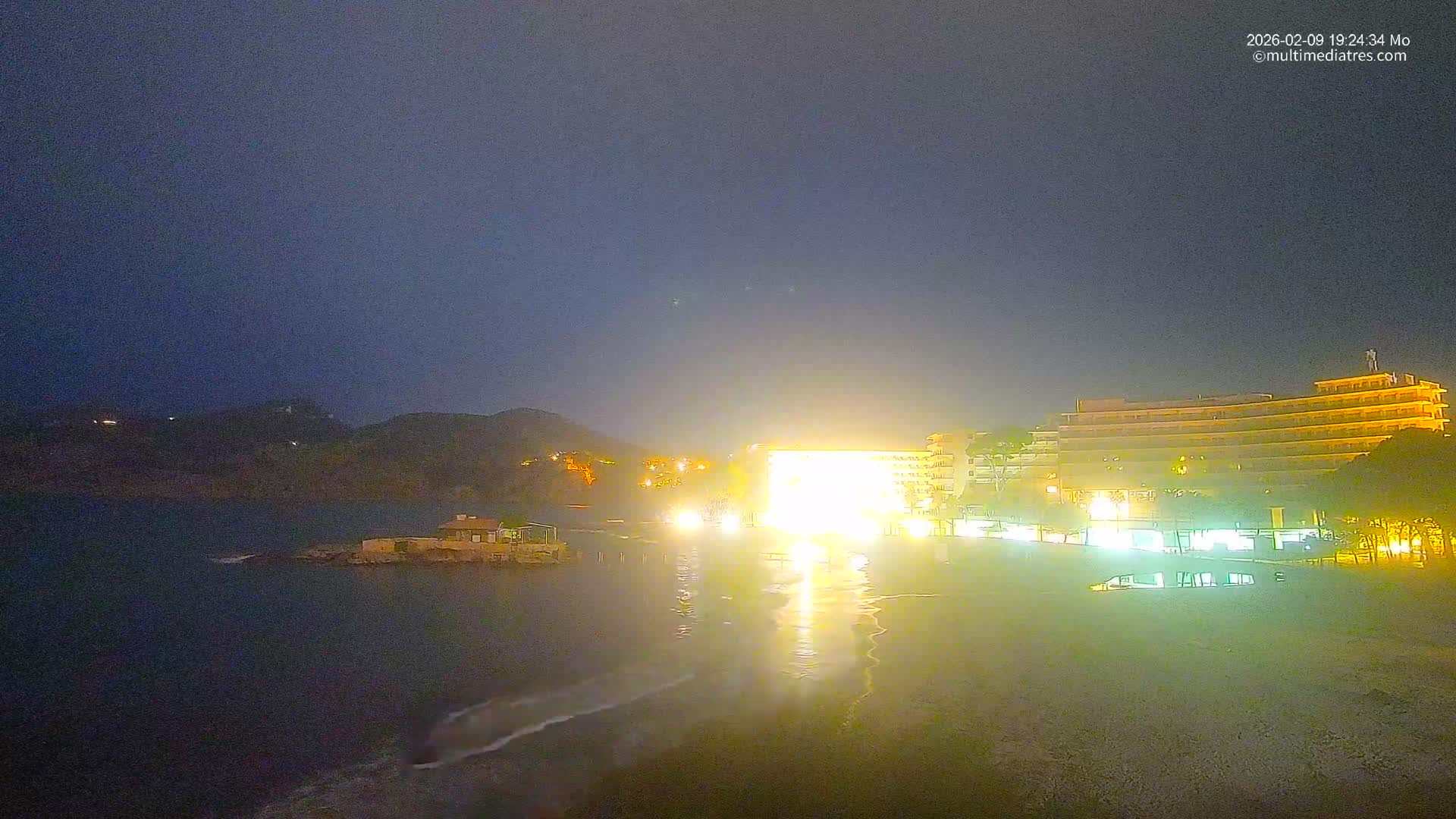 Mallorca, Camp de Mar Beach  Live Cam - Balearic Islands, Spain