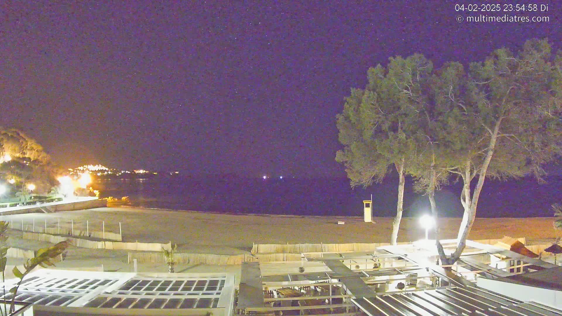 Mallorca, Peguera Beach by Mar y Mar Restaurant Live Cam - Balearic Islands, Spain