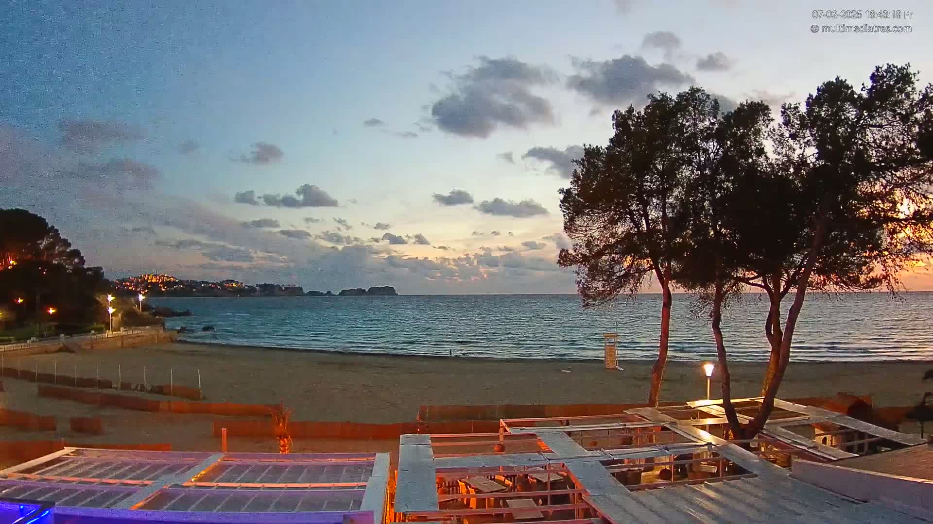 Mallorca, Peguera Beach by Mar y Mar Restaurant Live Cam - Balearic Islands, Spain