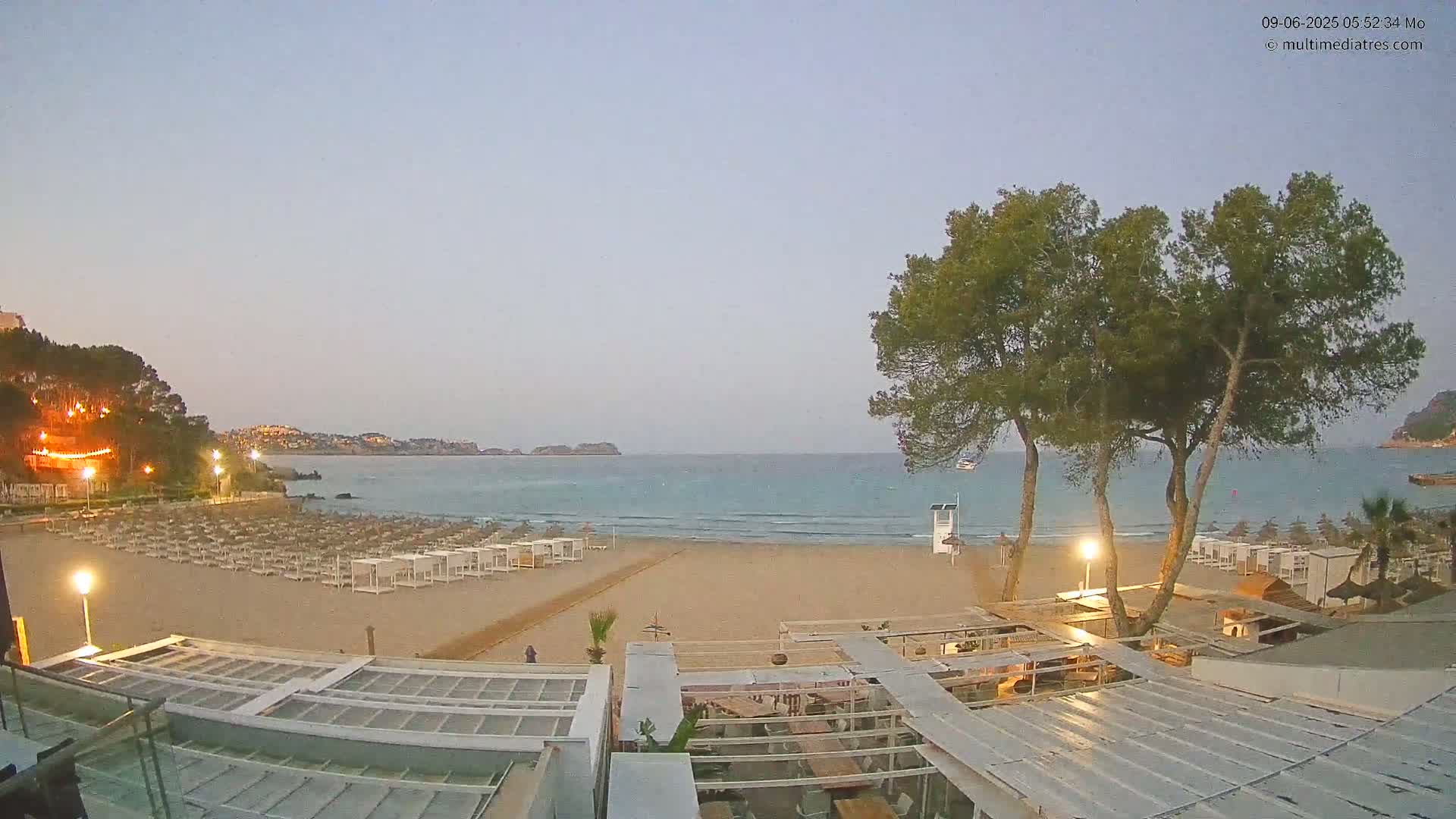 Mallorca, Peguera Beach by Mar y Mar Restaurant Live Cam - Balearic Islands, Spain