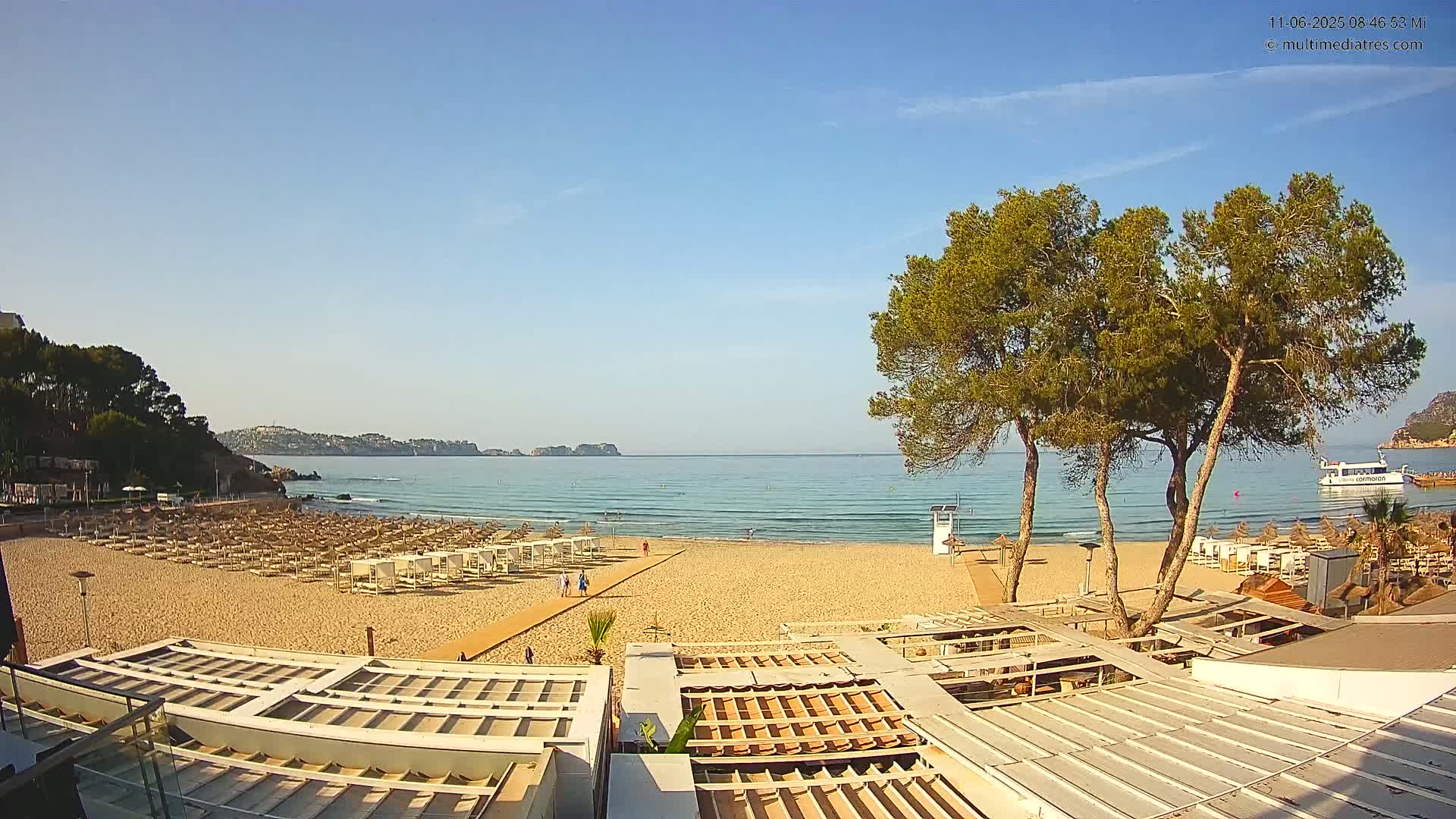 Mallorca, Peguera Beach by Mar y Mar Restaurant Live Cam - Balearic Islands, Spain