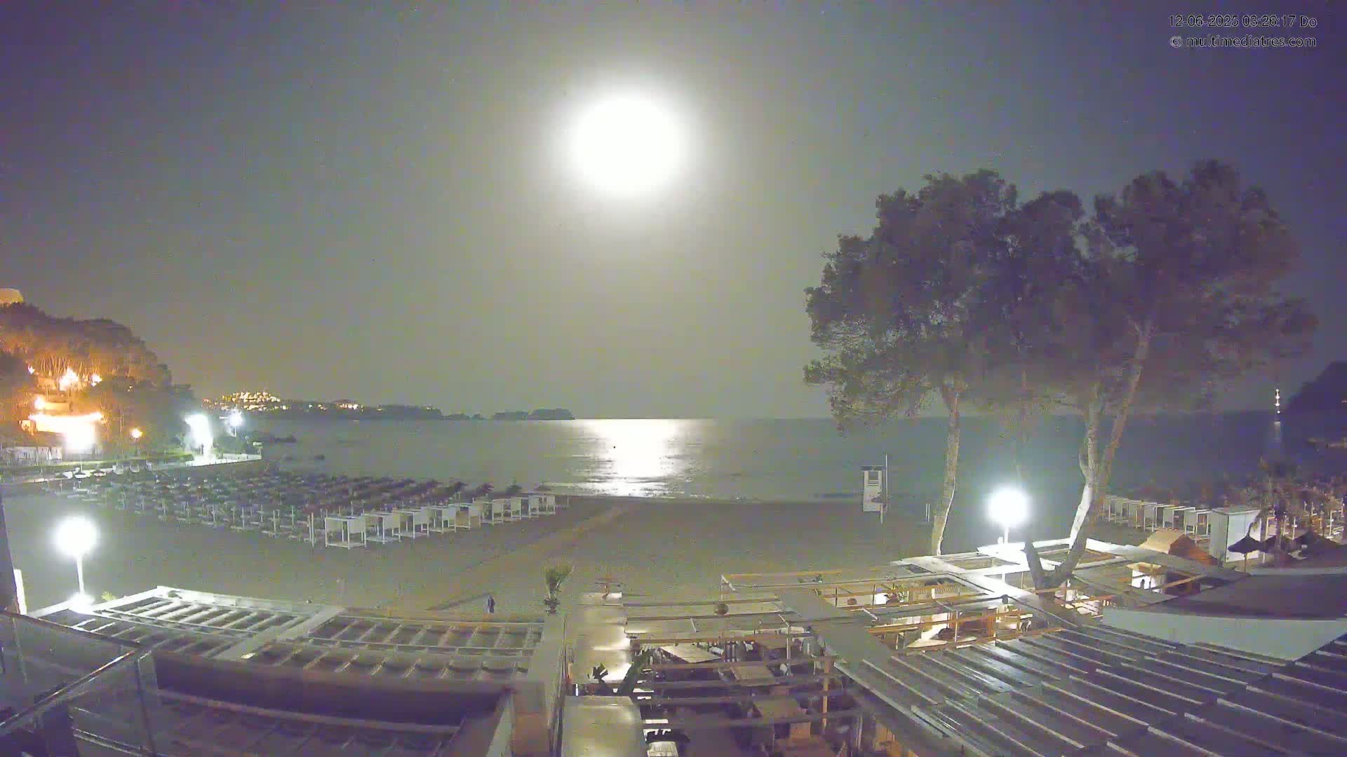 Mallorca, Peguera Beach by Mar y Mar Restaurant Live Cam - Balearic Islands, Spain