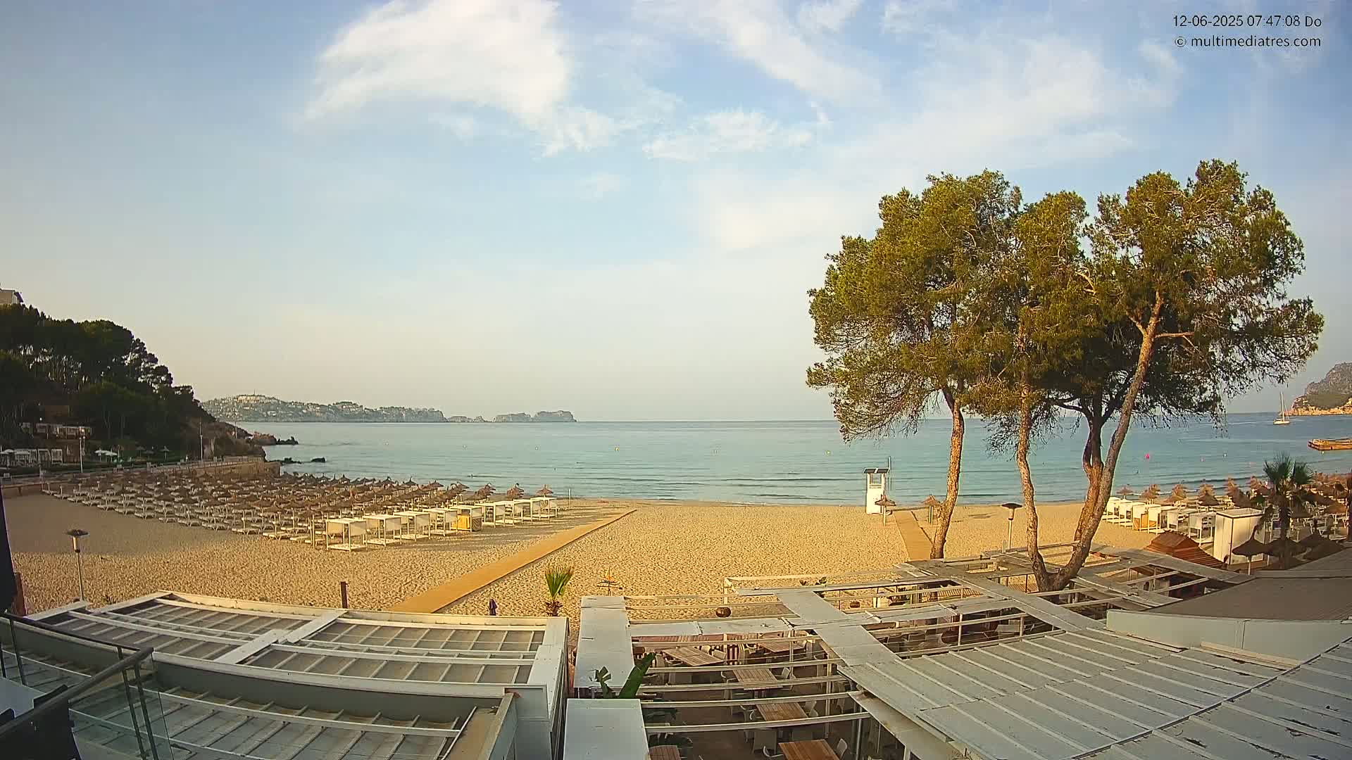 Mallorca, Peguera Beach by Mar y Mar Restaurant Live Cam - Balearic Islands, Spain