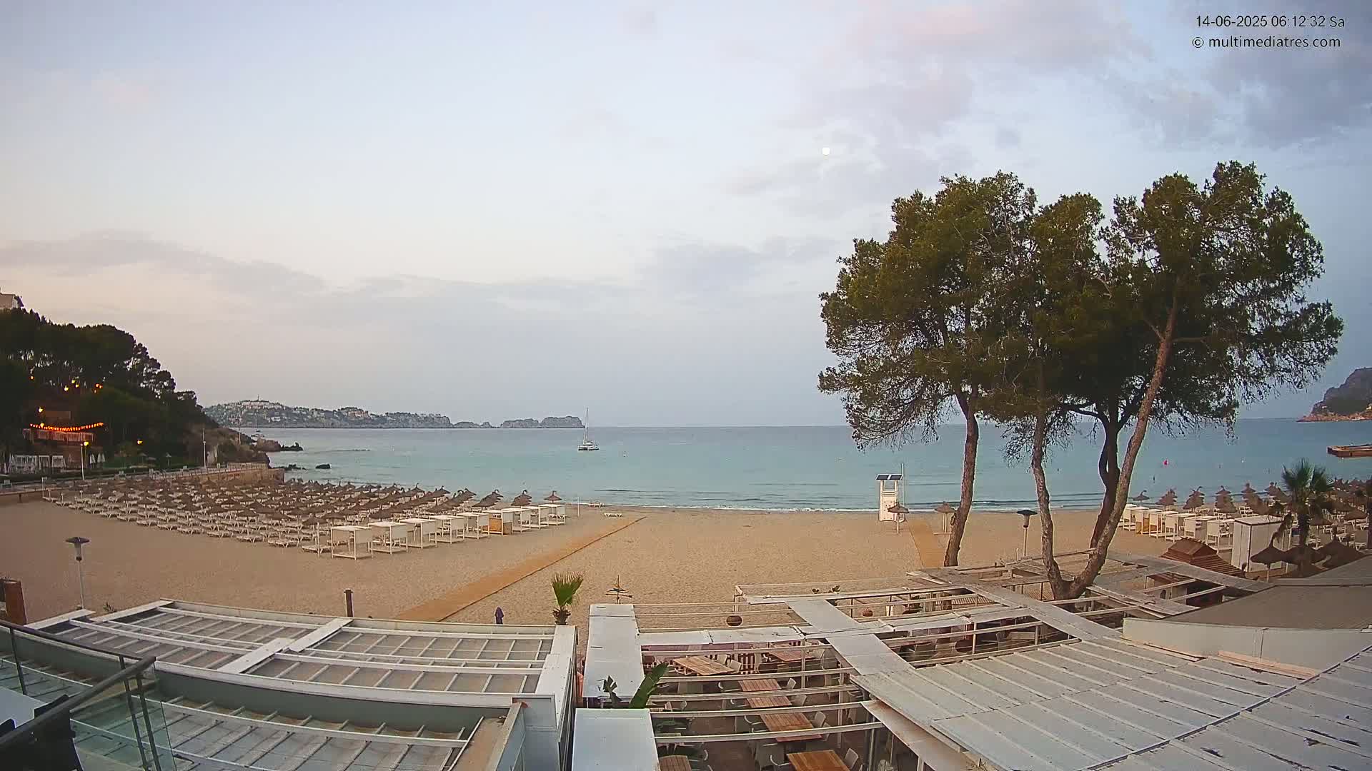 Mallorca, Peguera Beach by Mar y Mar Restaurant Live Cam - Balearic Islands, Spain
