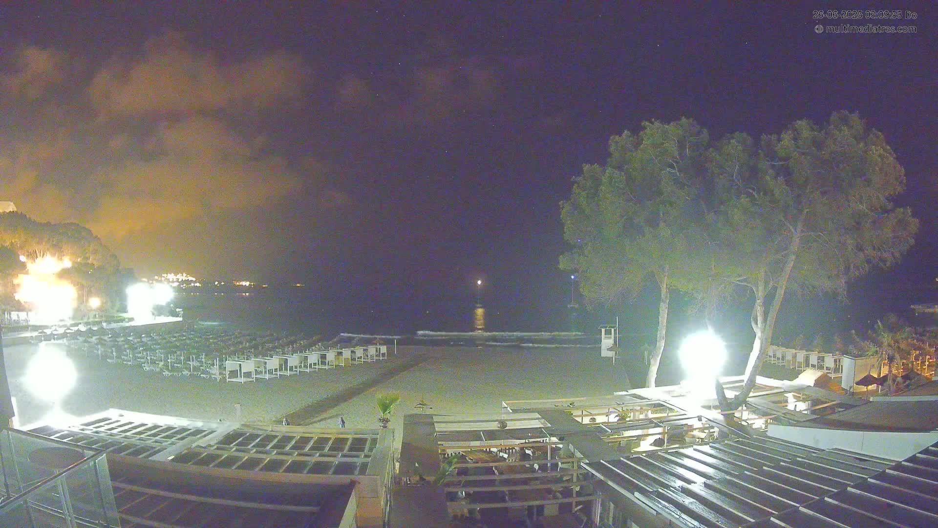 Paguera, Playa Tora Beach from Mar y Mar Restaurant Live Cam - Mallorca, Balearic Islands, Spain