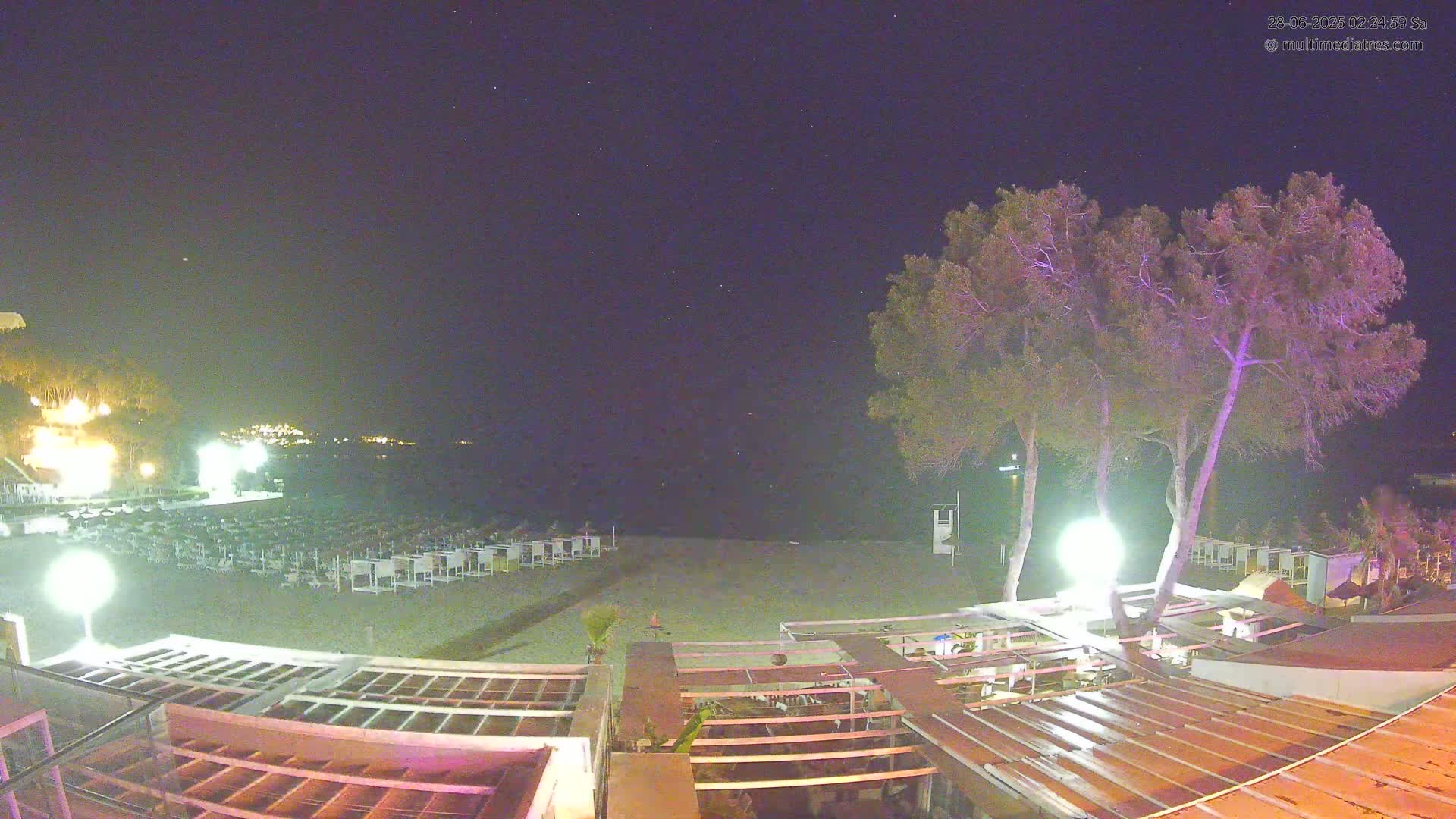 Paguera, Playa Tora Beach from Mar y Mar Restaurant Live Cam - Mallorca, Balearic Islands, Spain