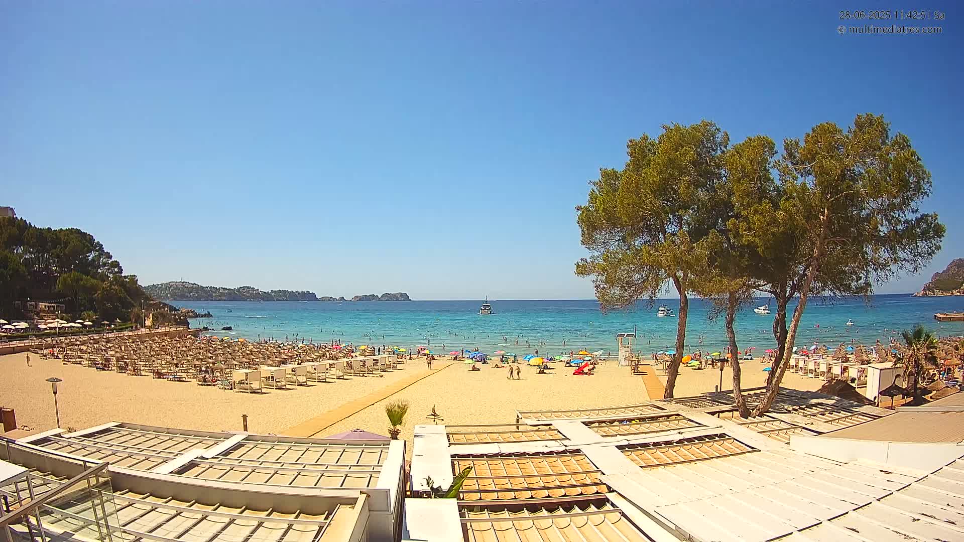 Paguera, Playa Tora Beach from Mar y Mar Restaurant Live Cam - Mallorca, Balearic Islands, Spain