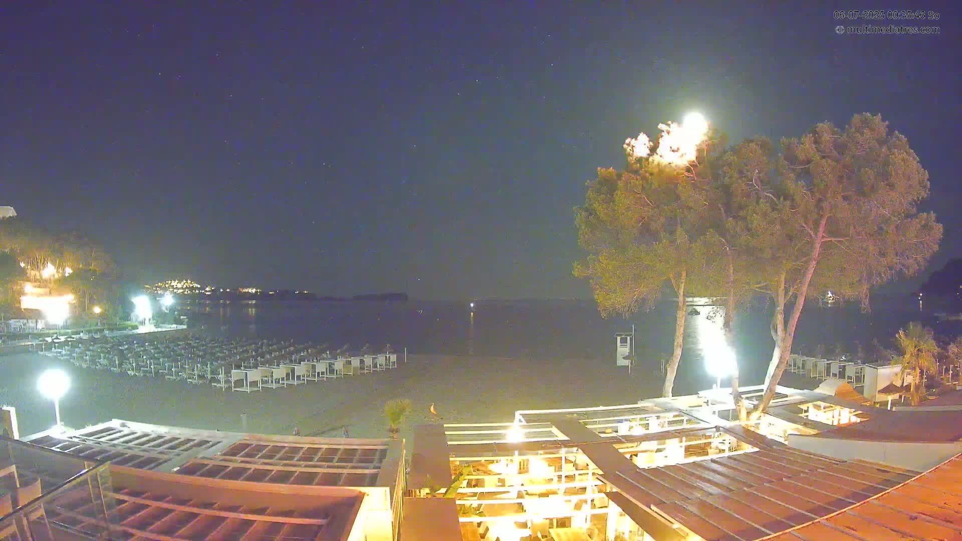 Paguera, Playa Tora Beach from Mar y Mar Restaurant Live Cam - Mallorca, Balearic Islands, Spain
