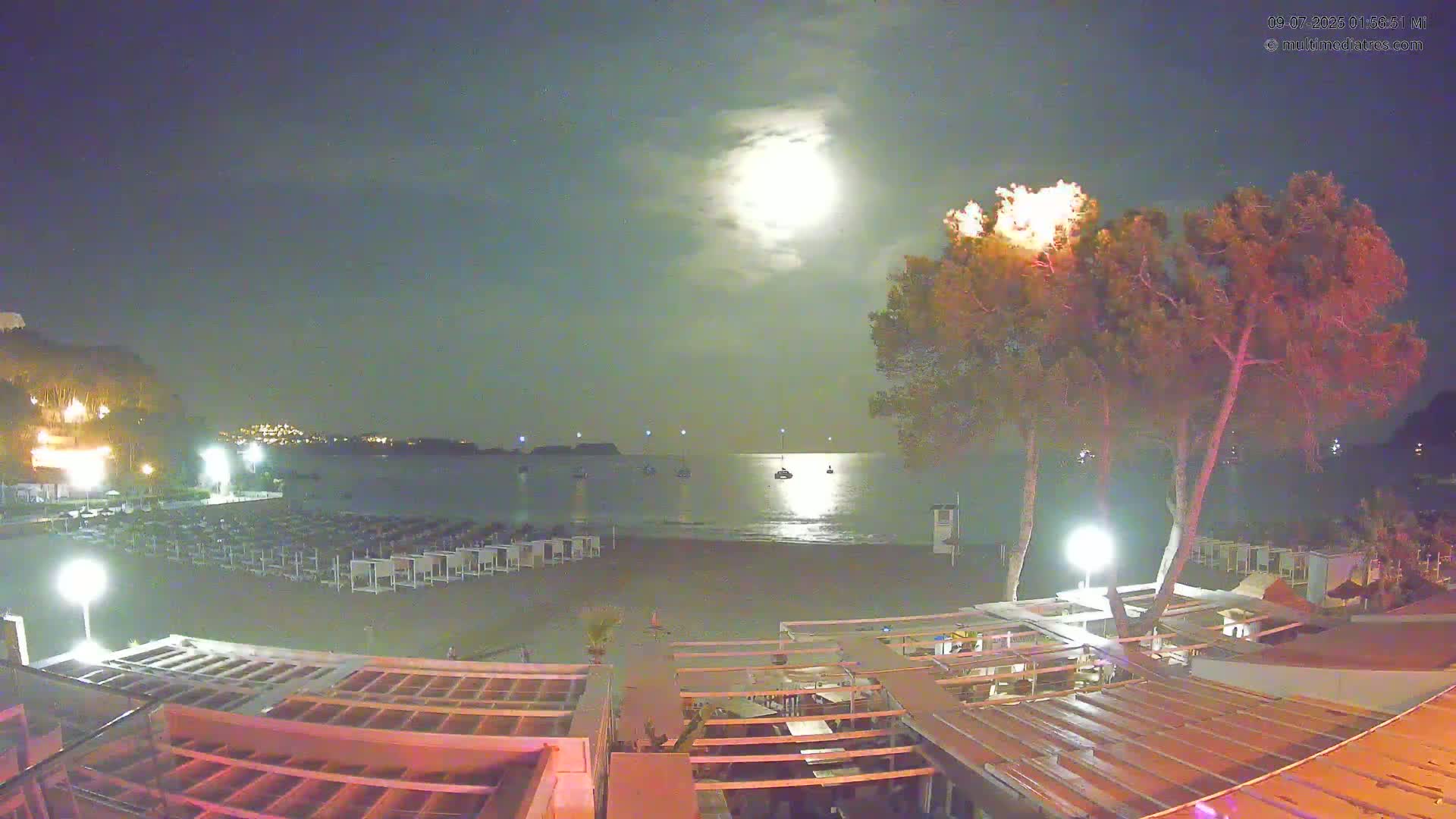 Paguera, Playa Tora Beach from Mar y Mar Restaurant Live Cam - Mallorca, Balearic Islands, Spain