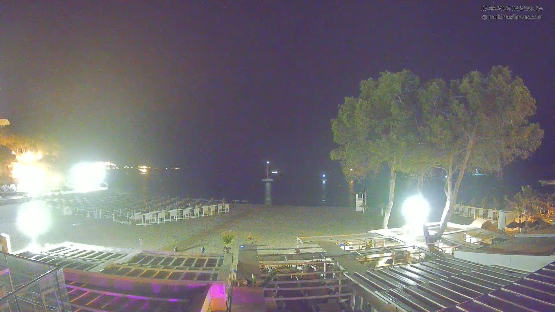 Paguera, Playa Tora Beach from Mar y Mar Restaurant Live Cam - Mallorca, Balearic Islands, Spain