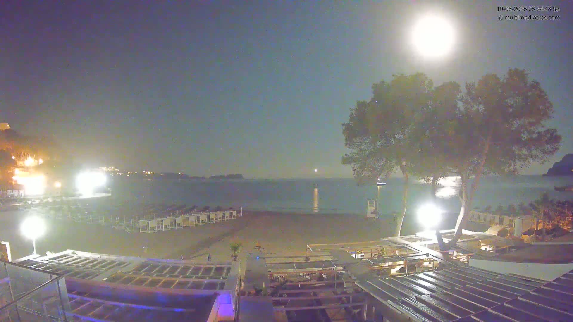Paguera, Playa Tora Beach from Mar y Mar Restaurant Live Cam - Mallorca, Balearic Islands, Spain