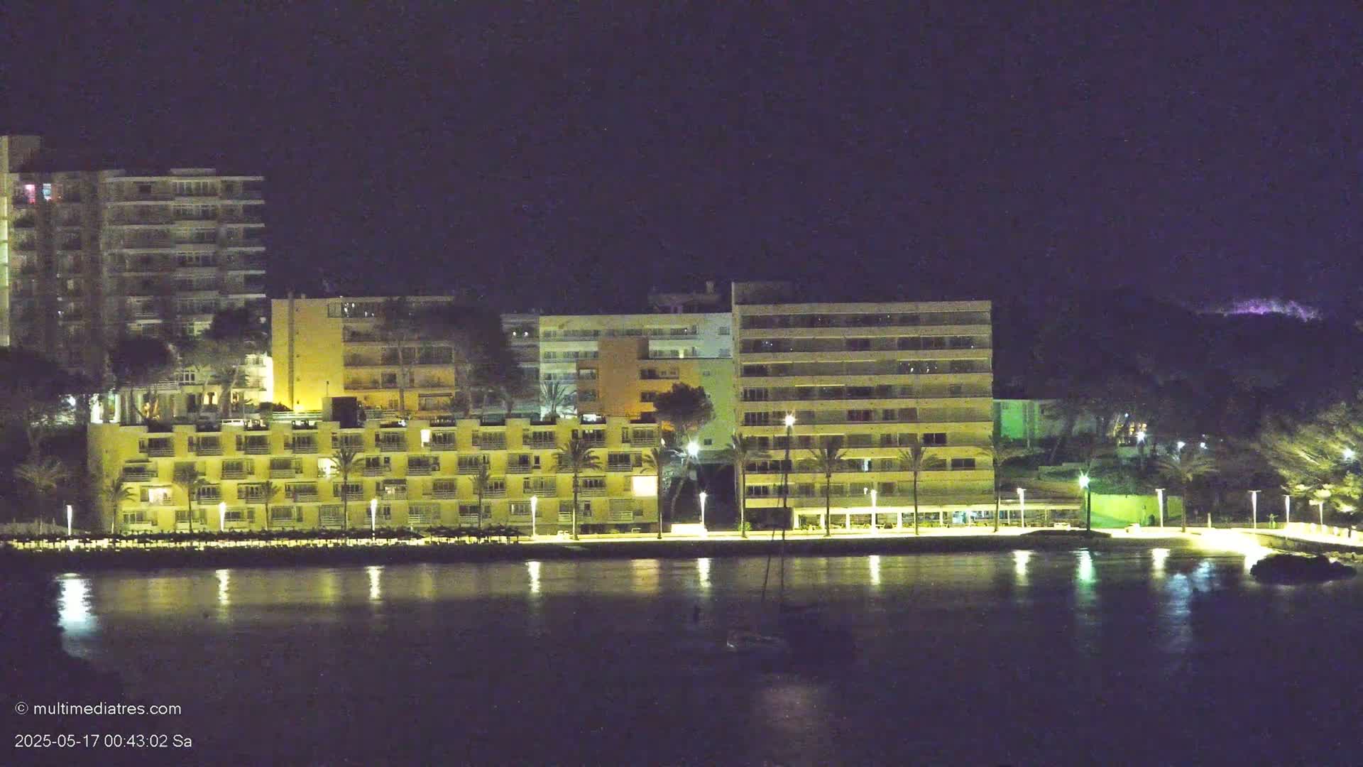 Paguera, Cala Fornells PTZ Live Cam - Mallorca, Balearic Islands, Spain