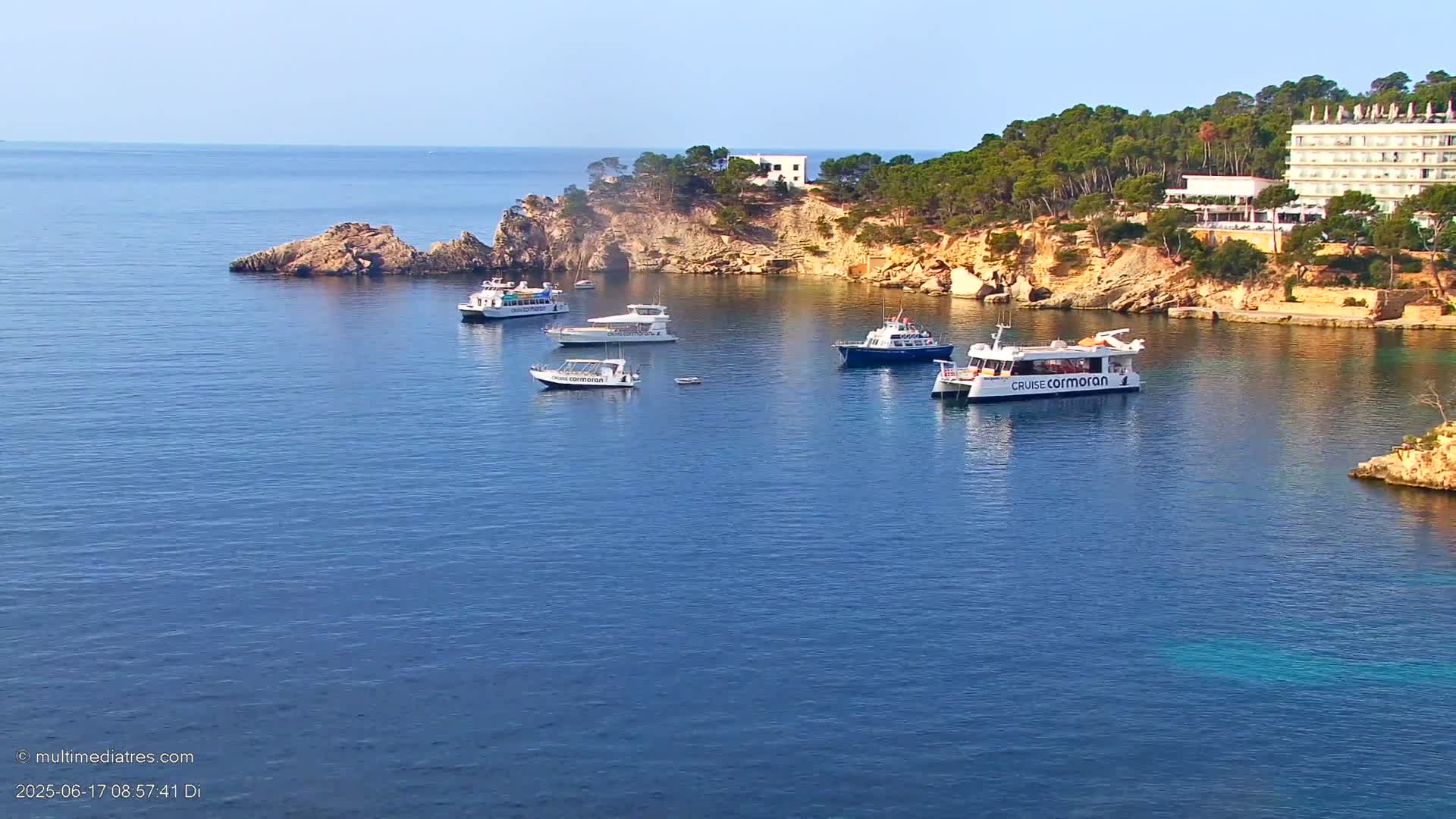Paguera, Cala Fornells PTZ Live Cam - Mallorca, Balearic Islands, Spain