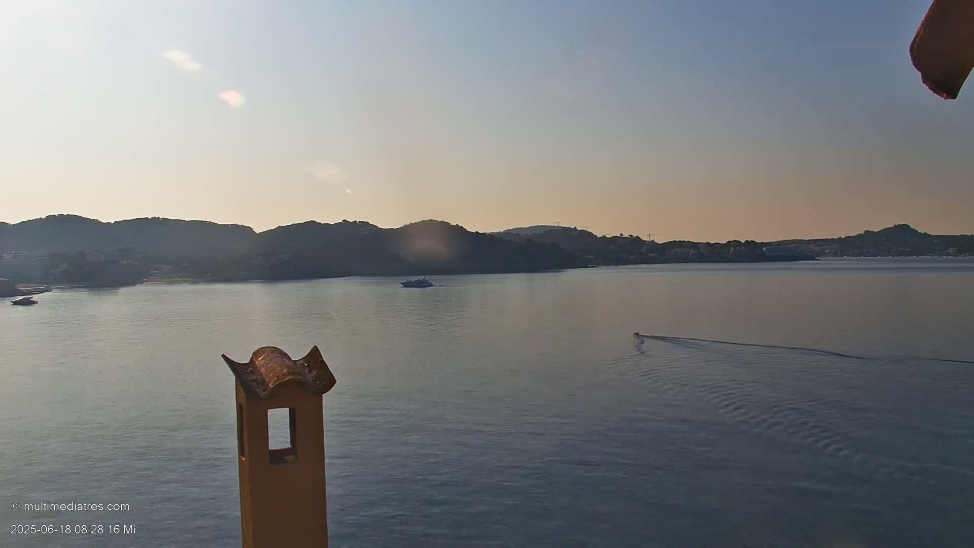 Paguera, Cala Fornells PTZ Live Cam - Mallorca, Balearic Islands, Spain