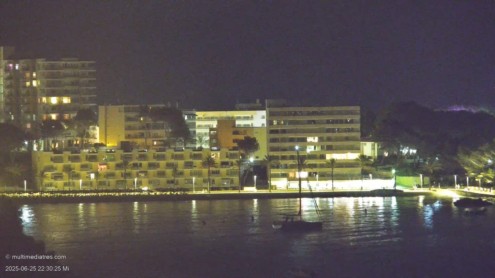 Mallorca, Paguera Cala Fornells PTZ Live Cam - Balearic Islands, Spain