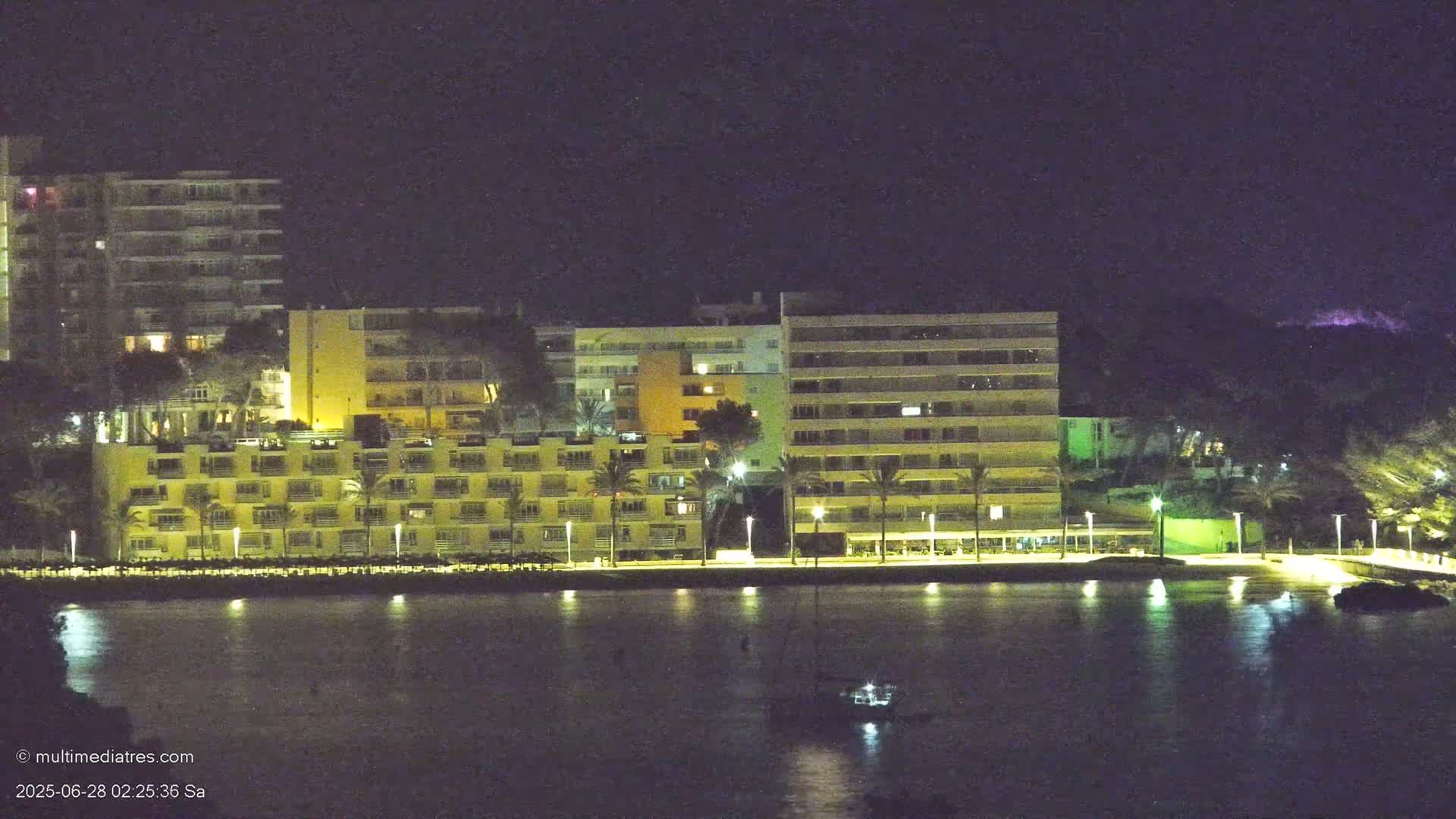 Paguera, Cala Fornells PTZ Live Cam - Mallorca, Balearic Islands, Spain