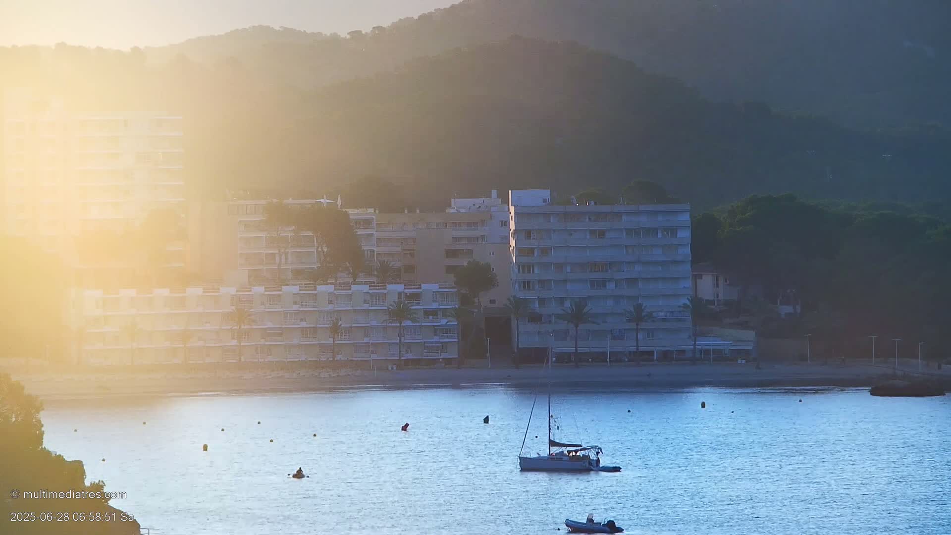 Paguera, Cala Fornells PTZ Live Cam - Mallorca, Balearic Islands, Spain