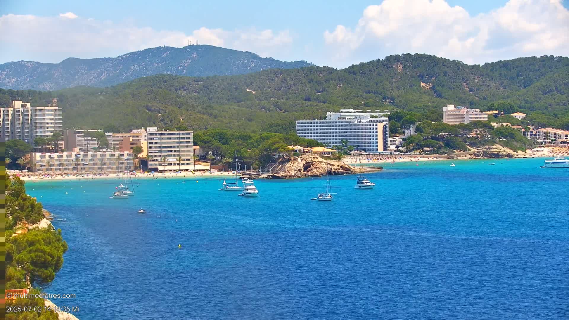 Paguera, Cala Fornells PTZ Live Cam - Mallorca, Balearic Islands, Spain