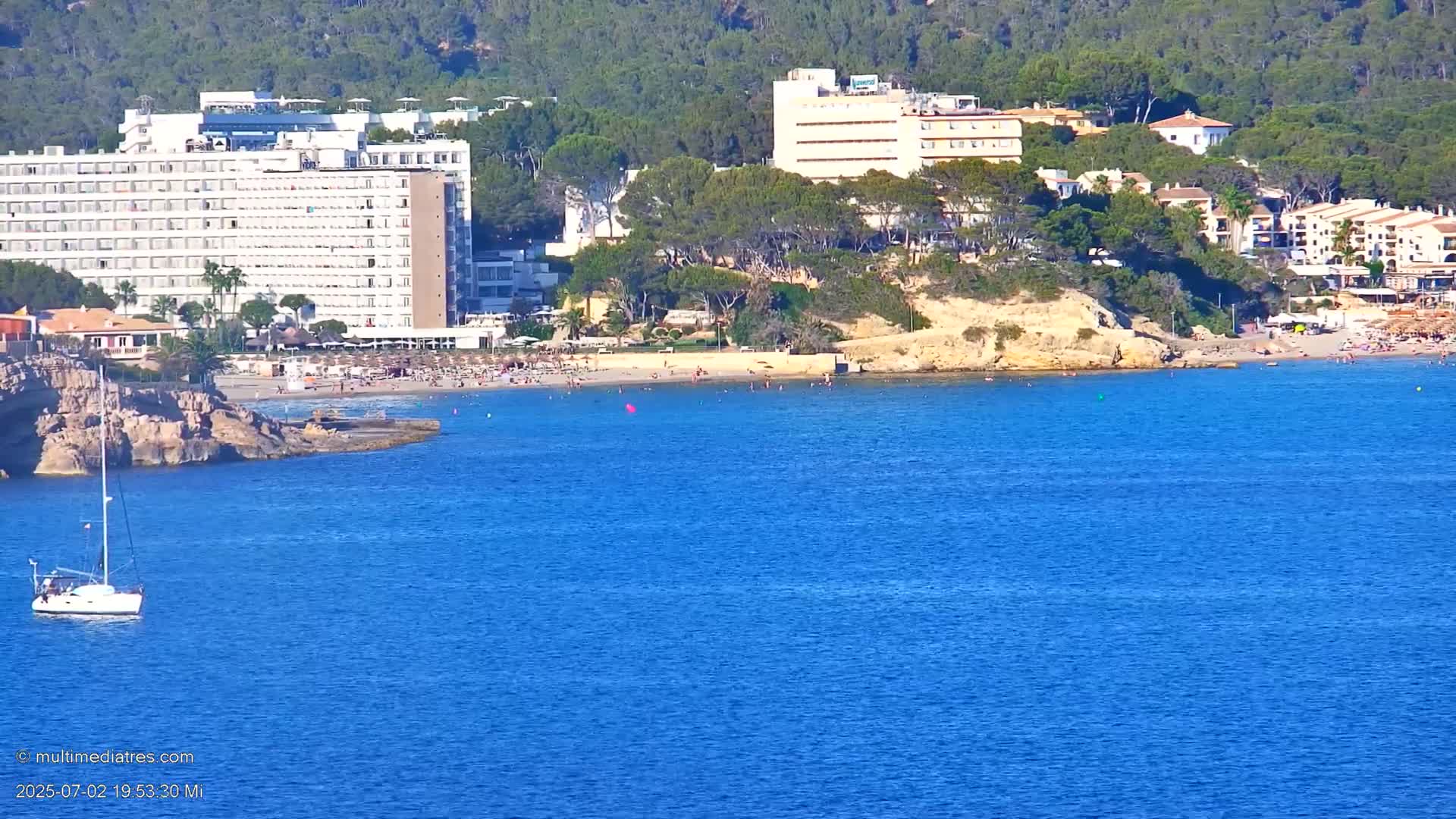 Paguera, Cala Fornells PTZ Live Cam - Mallorca, Balearic Islands, Spain