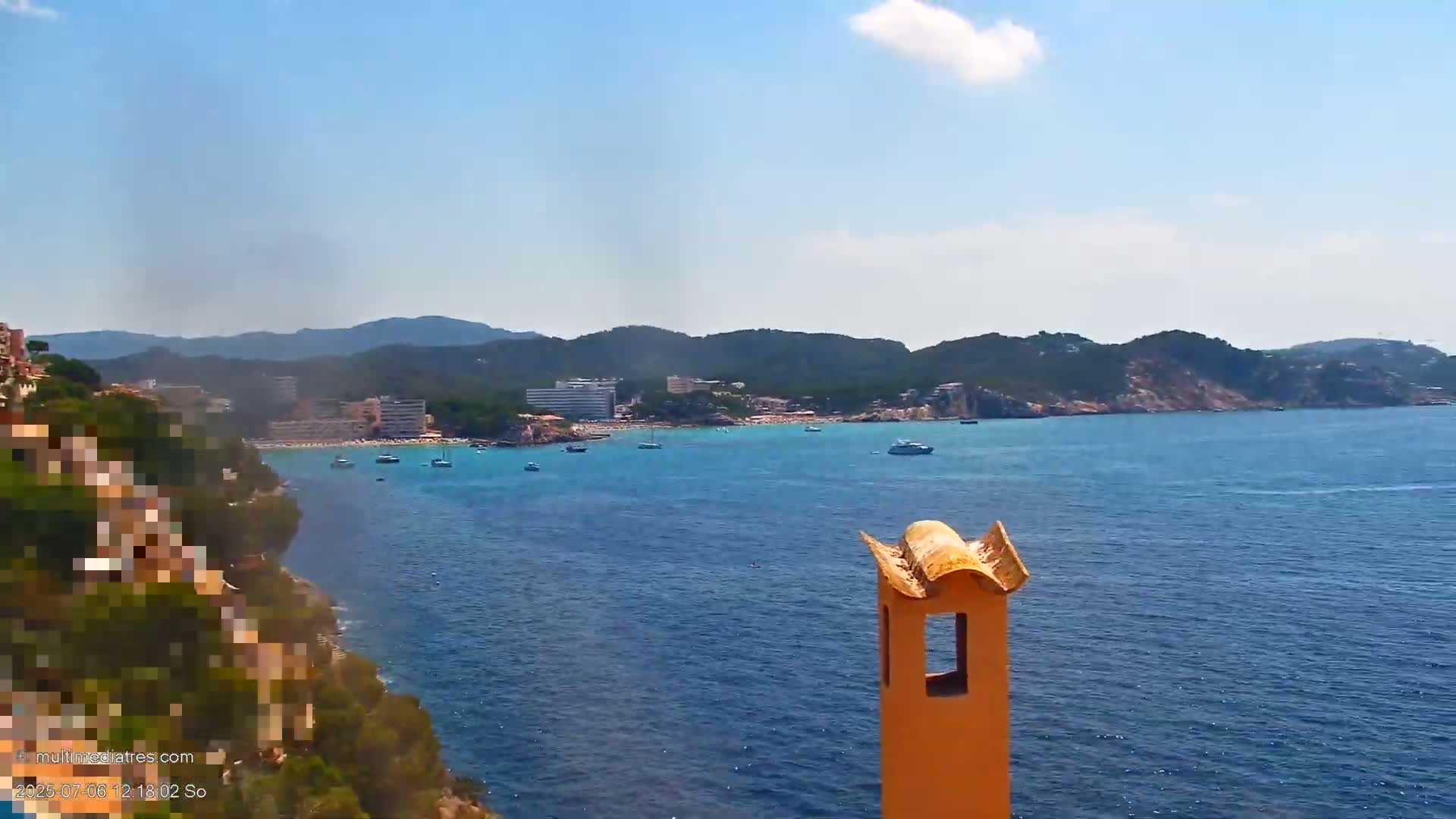 Paguera, Cala Fornells PTZ Live Cam - Mallorca, Balearic Islands, Spain