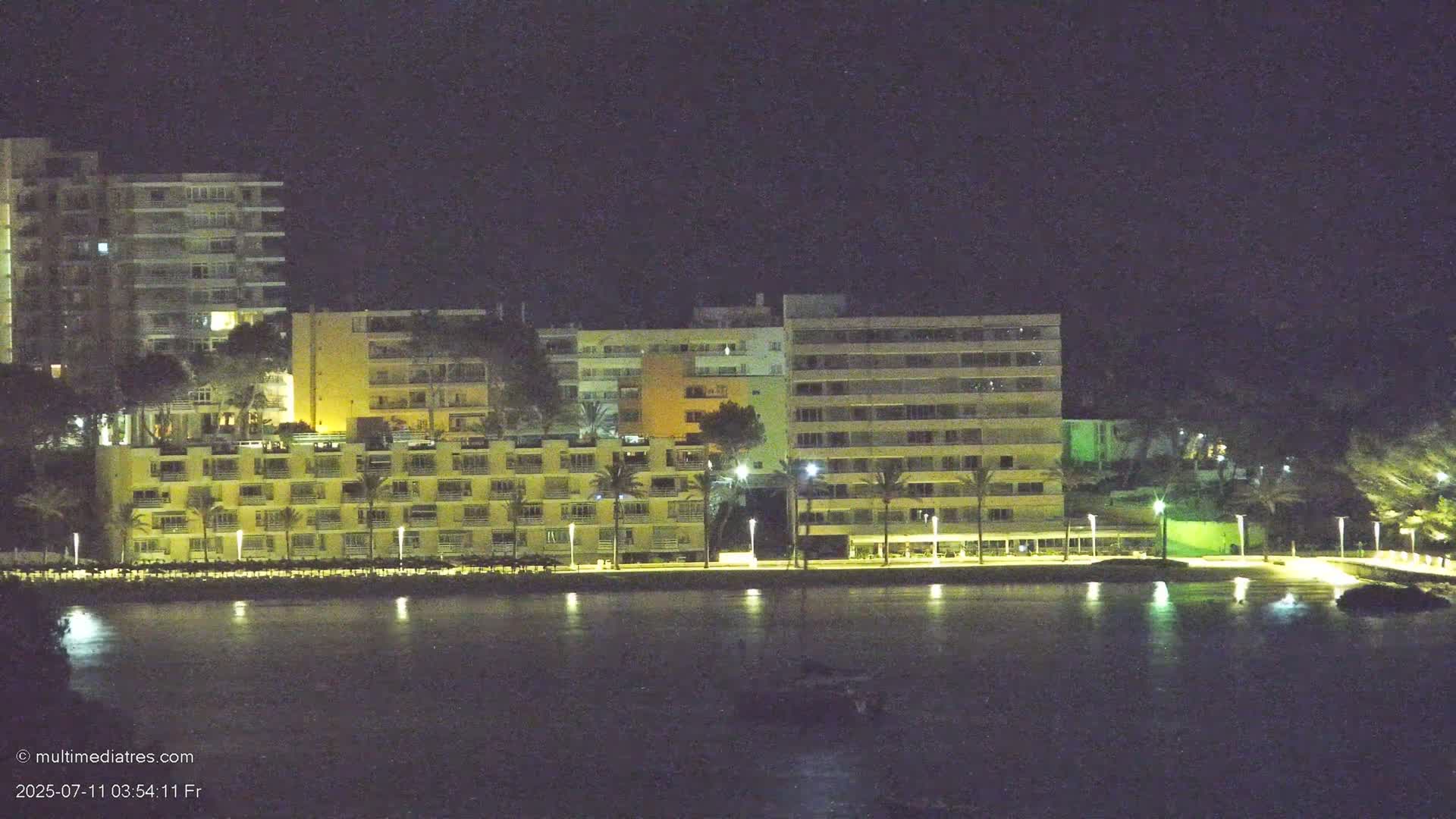 Paguera, Cala Fornells PTZ Live Cam - Mallorca, Balearic Islands, Spain