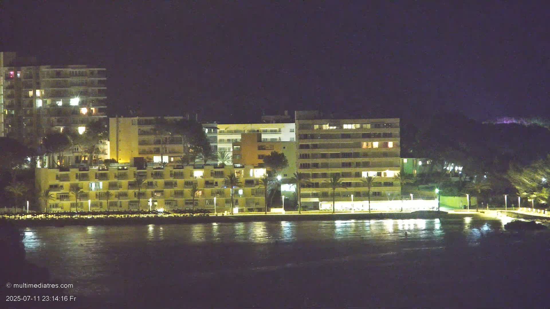 Paguera, Cala Fornells PTZ Live Cam - Mallorca, Balearic Islands, Spain
