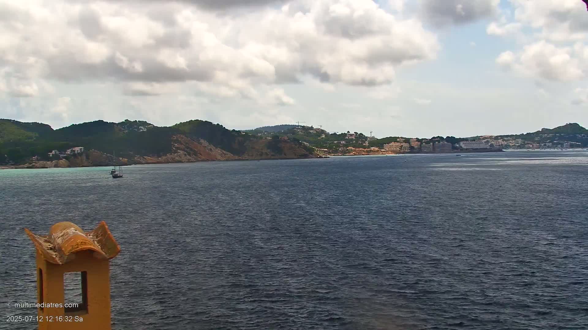 Paguera, Cala Fornells PTZ Live Cam - Mallorca, Balearic Islands, Spain