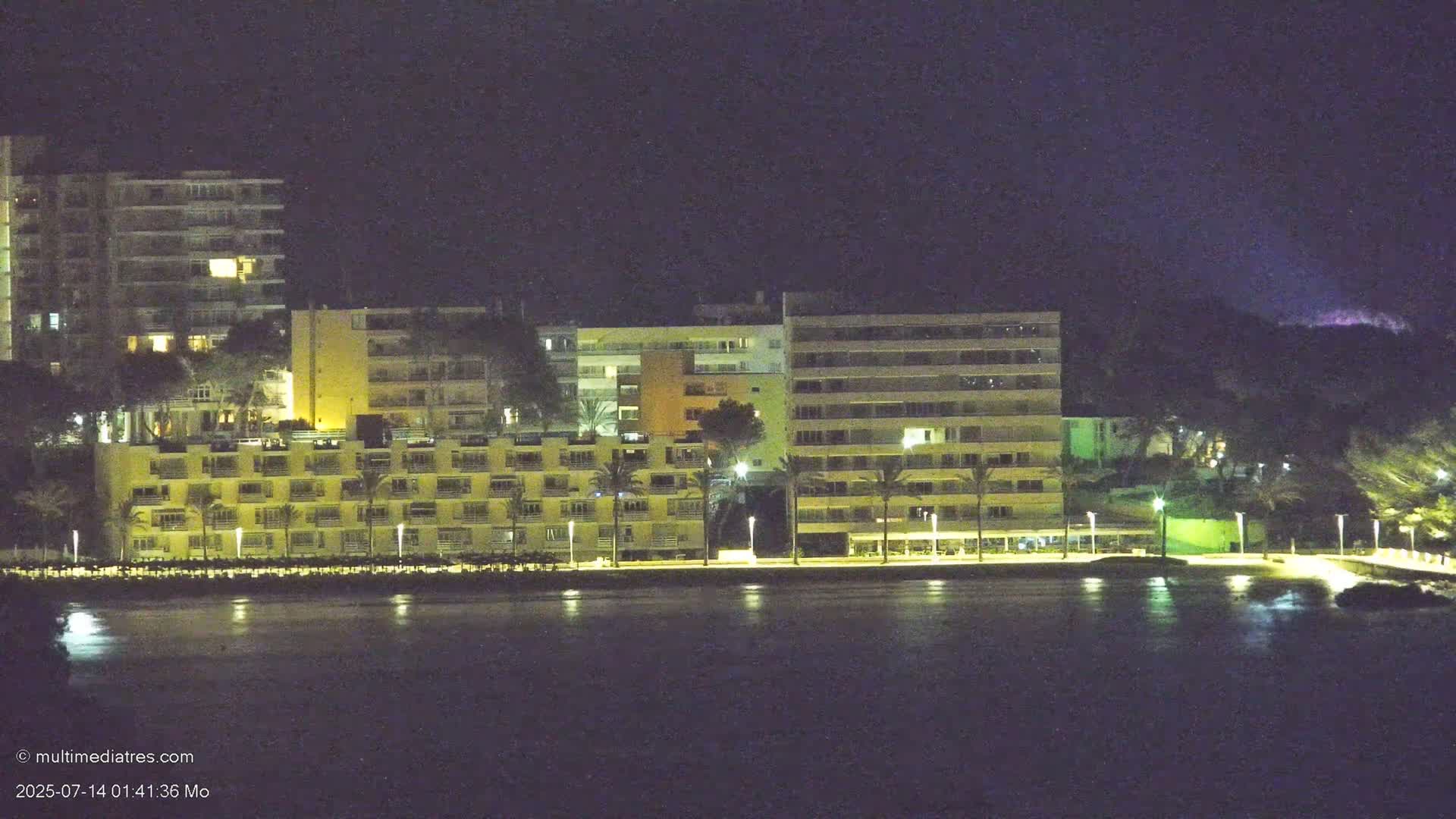 Paguera, Cala Fornells PTZ Live Cam - Mallorca, Balearic Islands, Spain